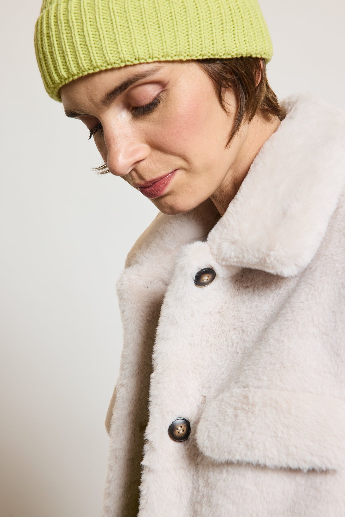FAUX FUR COAT CHALK