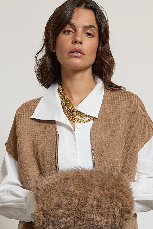FAUX FUR MUFF BROWNIE