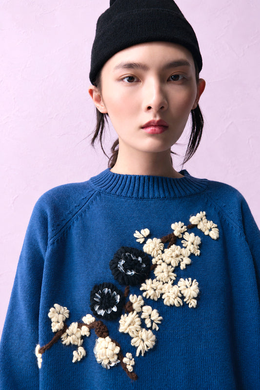 PULL BRODÉ BLEU