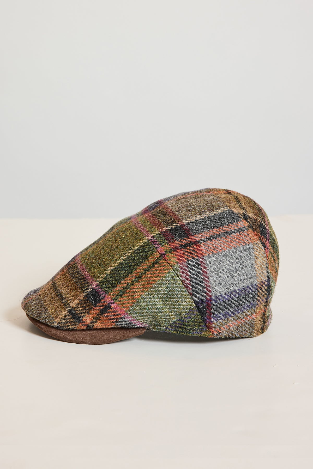 CASQUETTE PLATE LAINE TARTAN