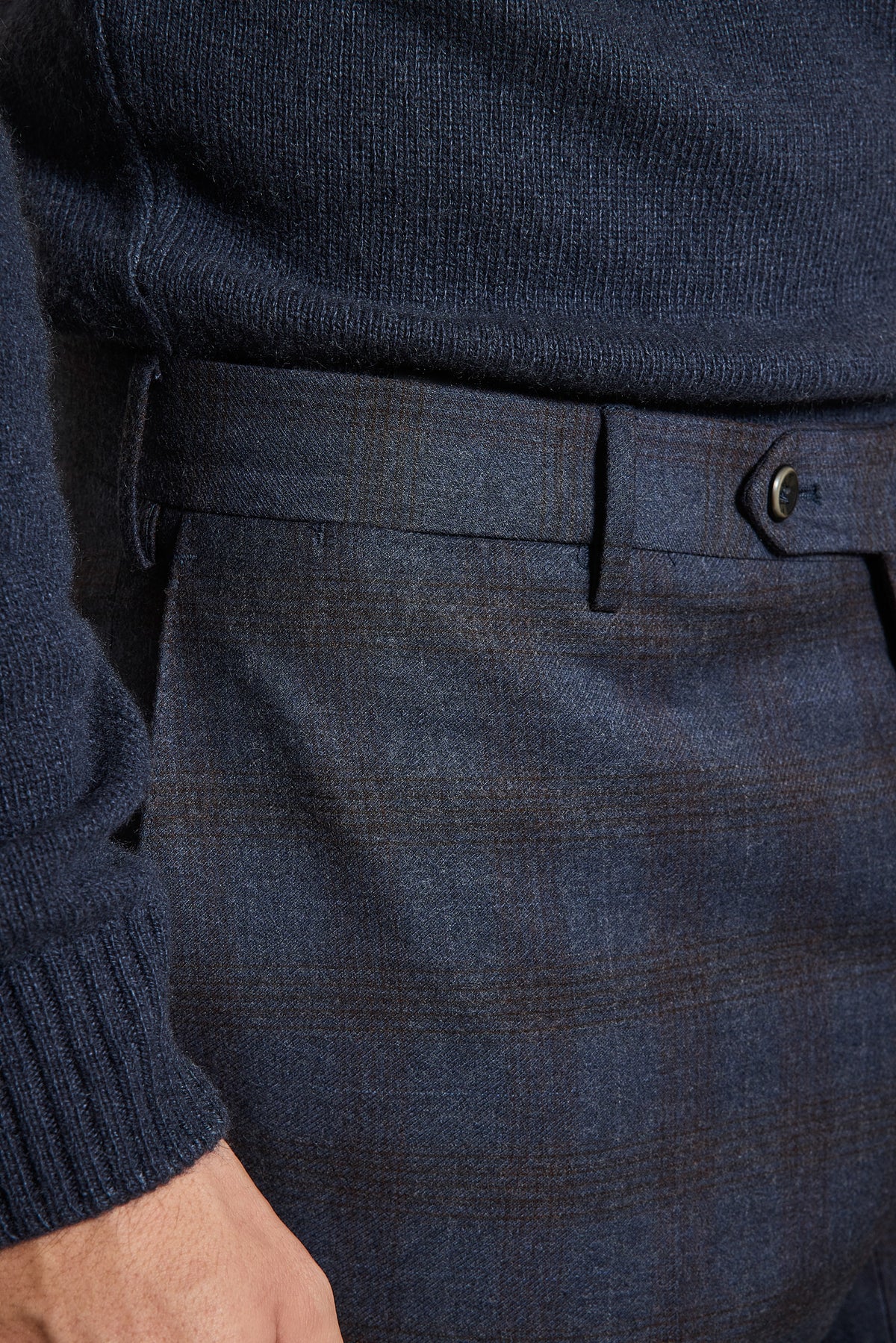 PANTALON SLIM FIT EN LAINE MARINE