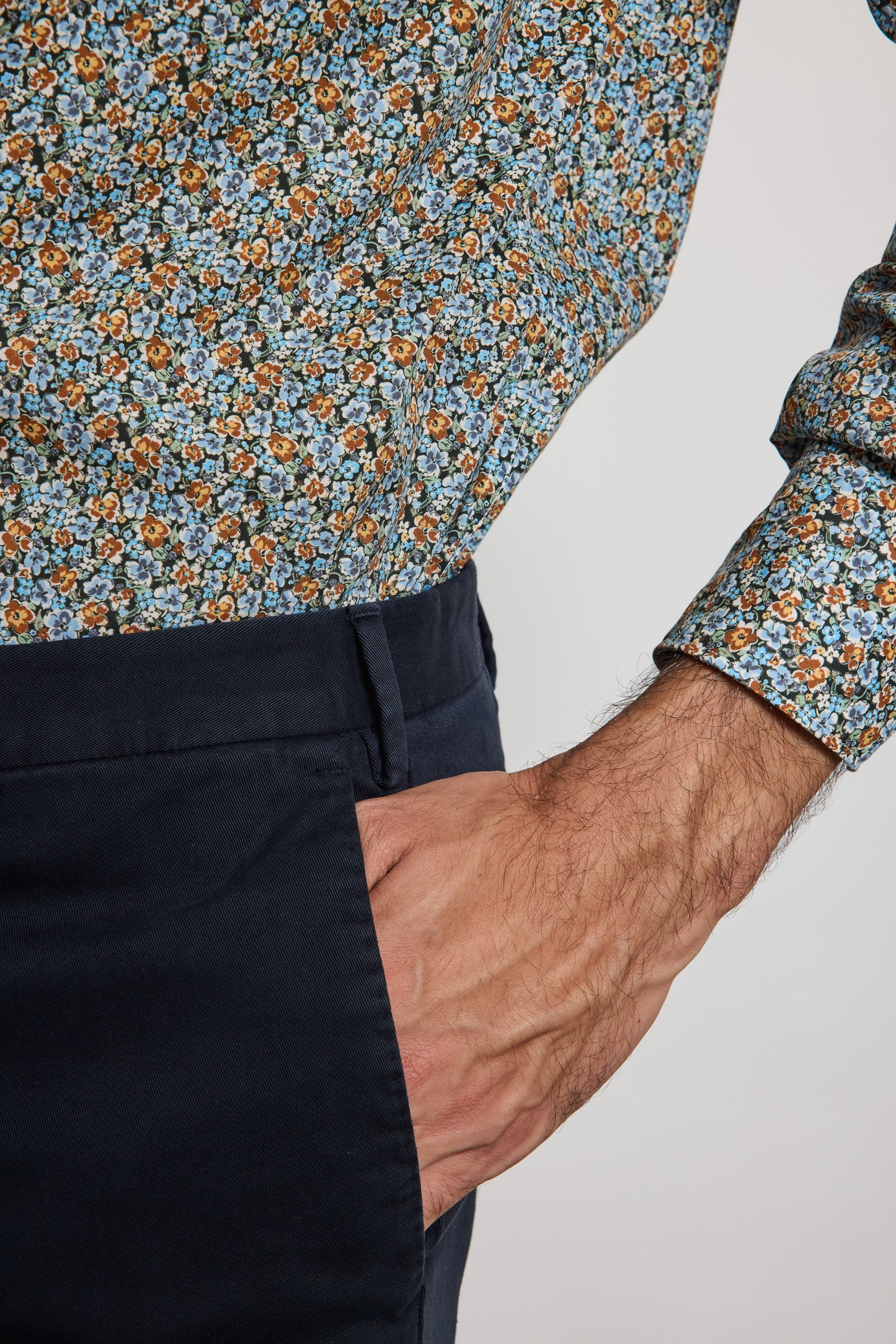 PANTALON SLIM FIT GABARDINE MARINE