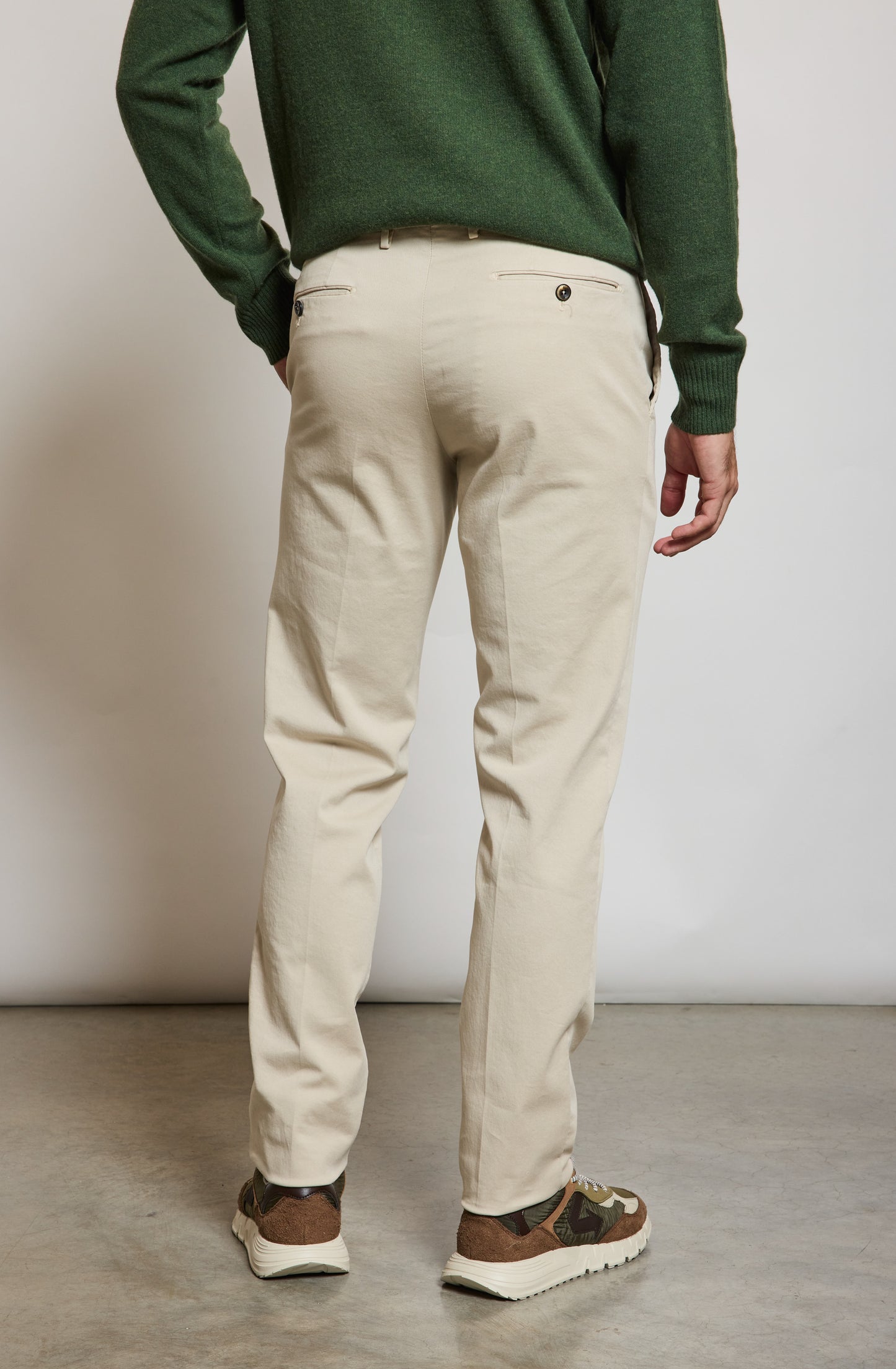PANTALON SLIM FIT GABARDINE OFF WHITE