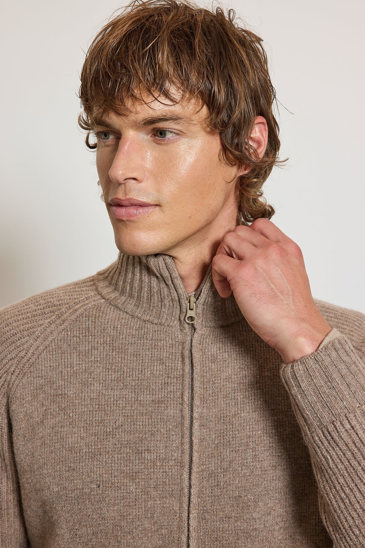 CARDIGAN ZIPPÉ EN LAINE BEIGE