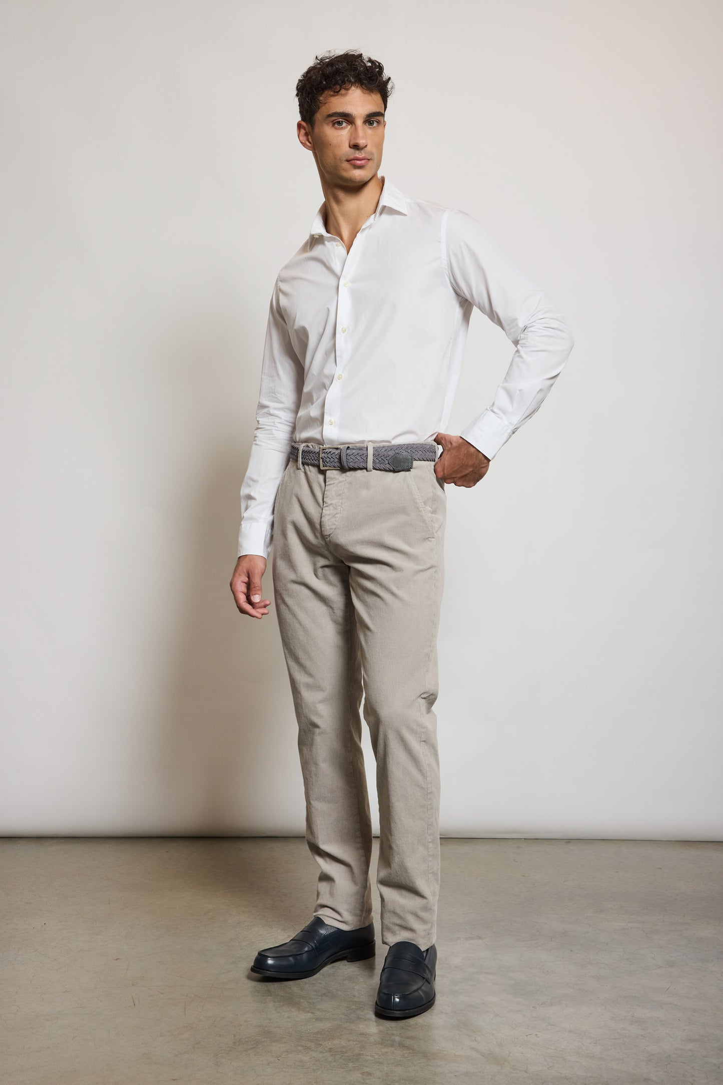 PANTALON VELOURS GRIS