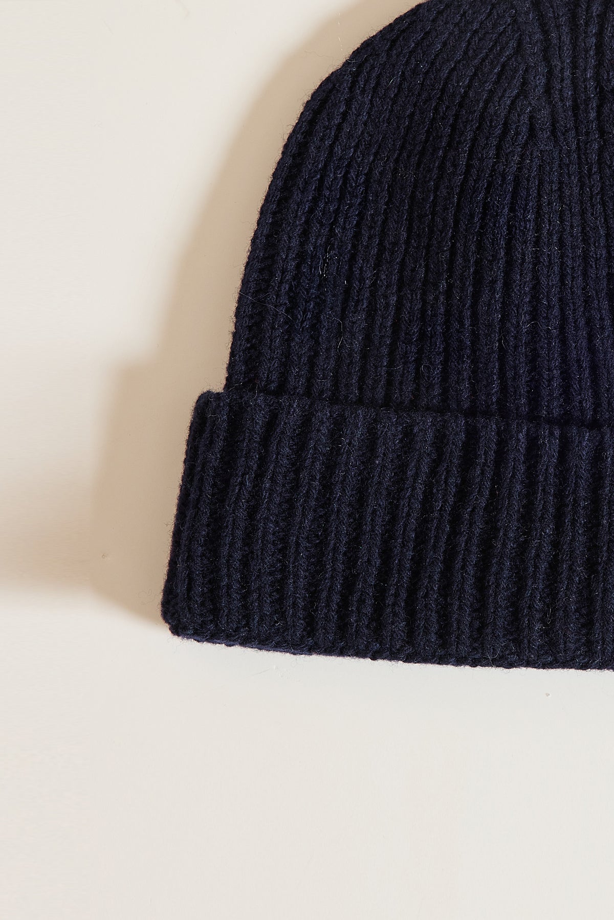 BONNET EN CACHEMIRE MARINE