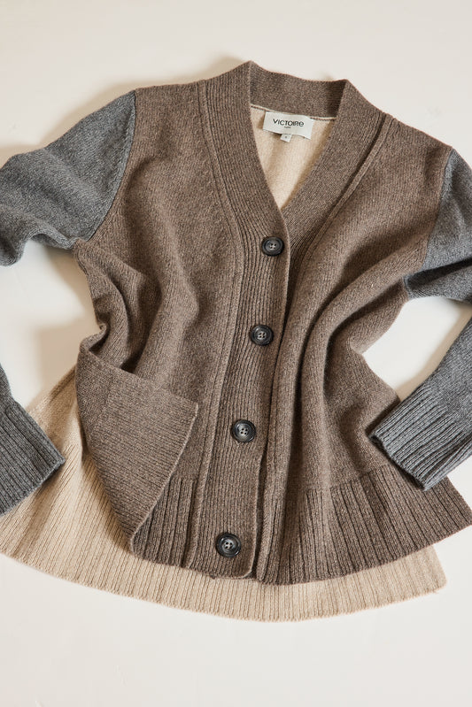 CARDIGAN TRICOLORE CACHEMIRE TAUPE