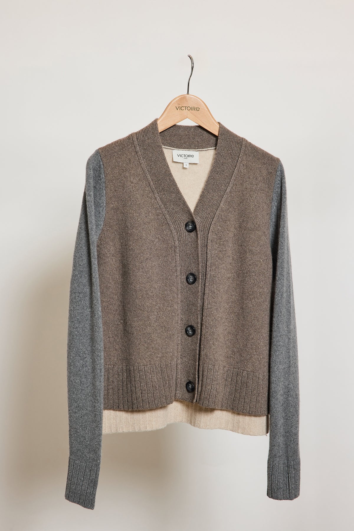 CARDIGAN TRICOLORE CACHEMIRE TAUPE