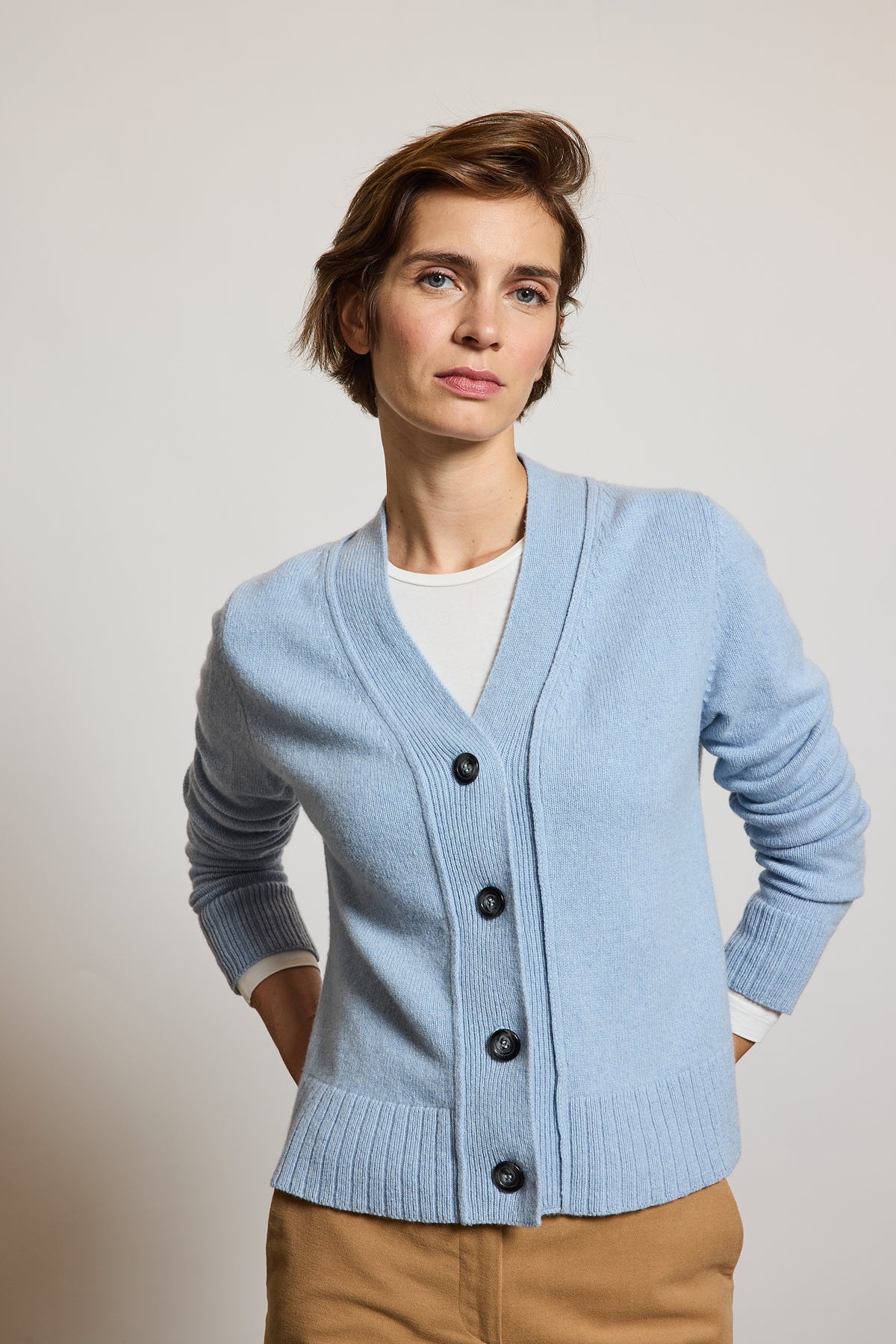 CASHMERE CARDIGAN SKY