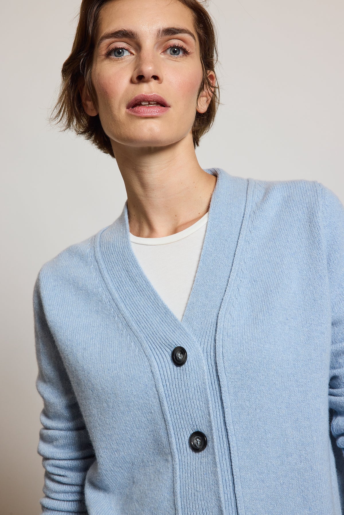 CASHMERE CARDIGAN SKY