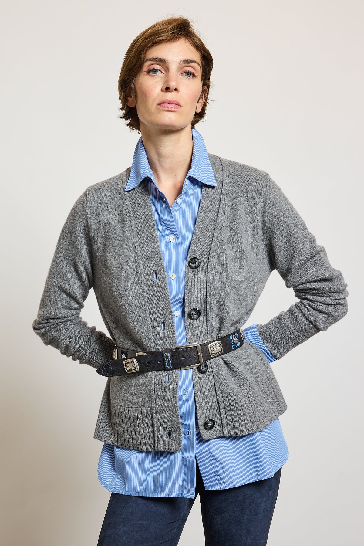 CARDIGAN EN CACHEMIRE GRIS