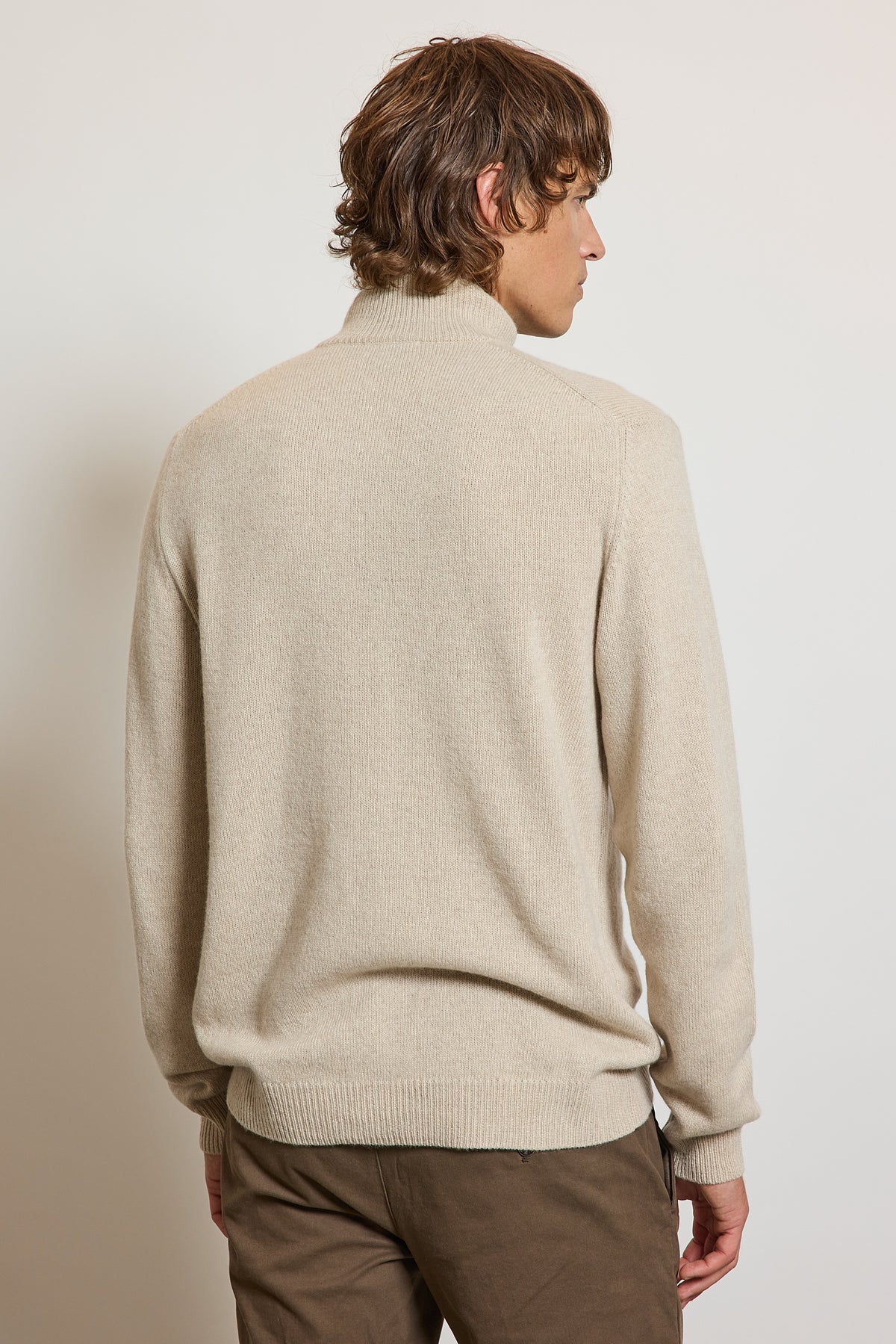 CAMIONNEUR EN CACHEMIRE BEIGE