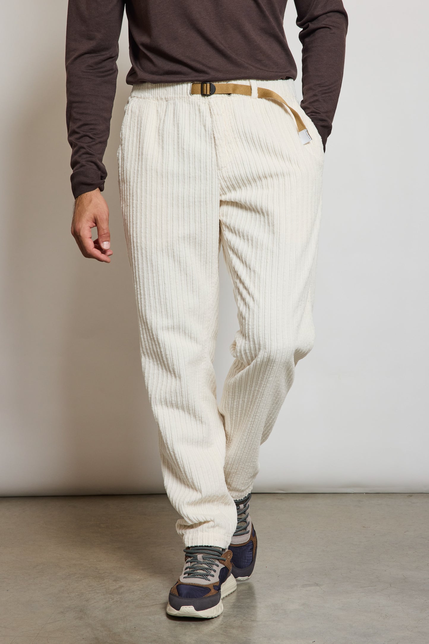 PANTALON EN VELOURS OFF WHITE
