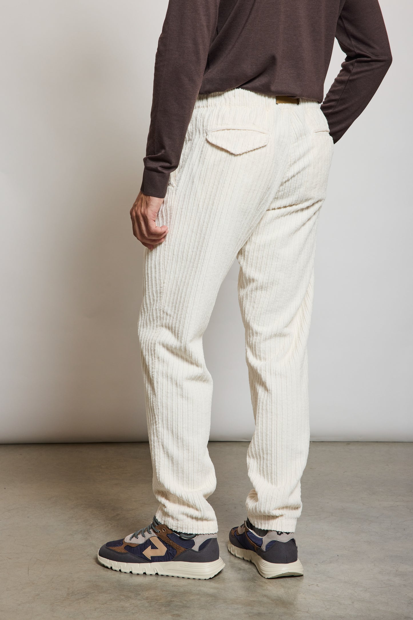 PANTALON EN VELOURS OFF WHITE