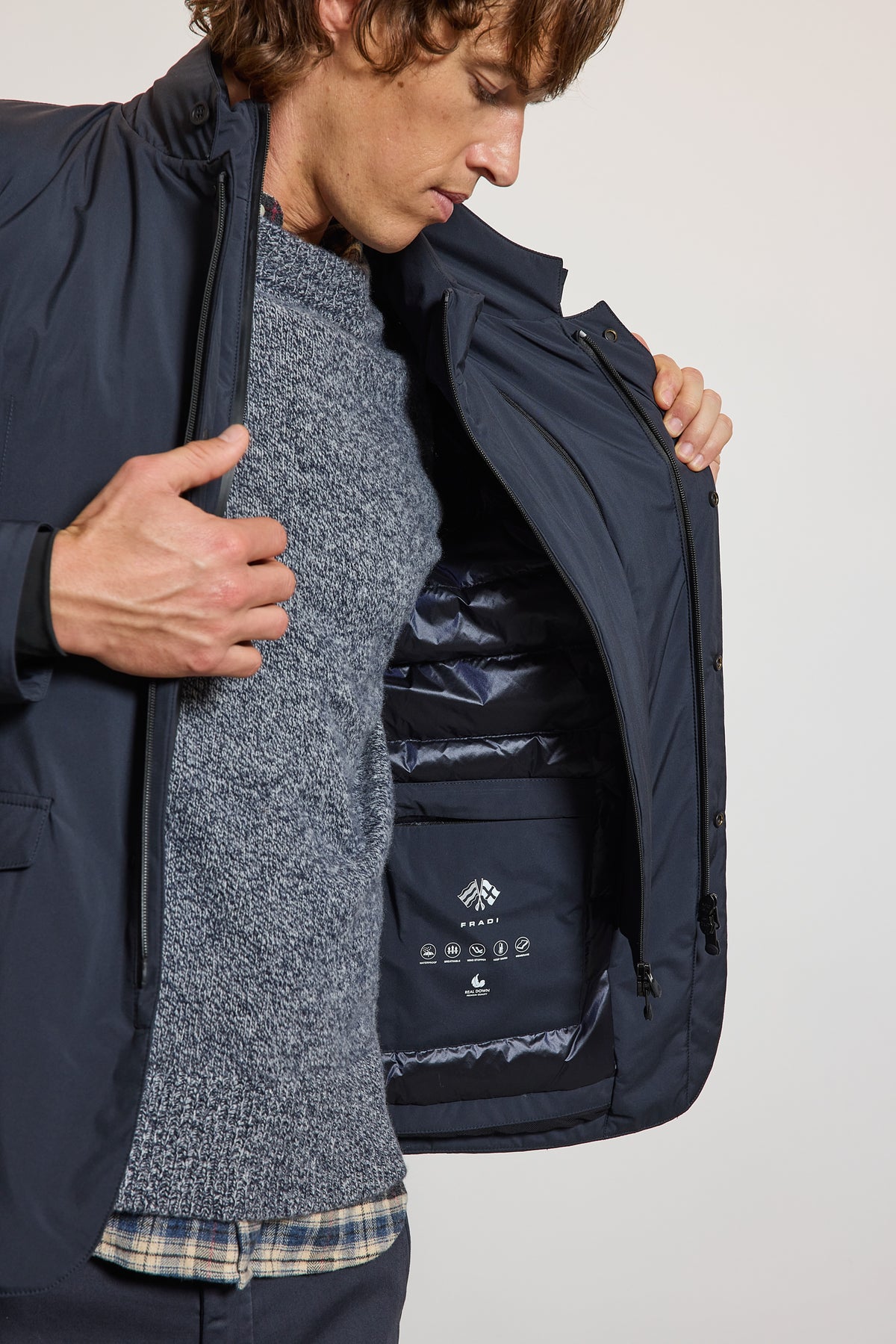 WATERPROOF JACKET NAVY