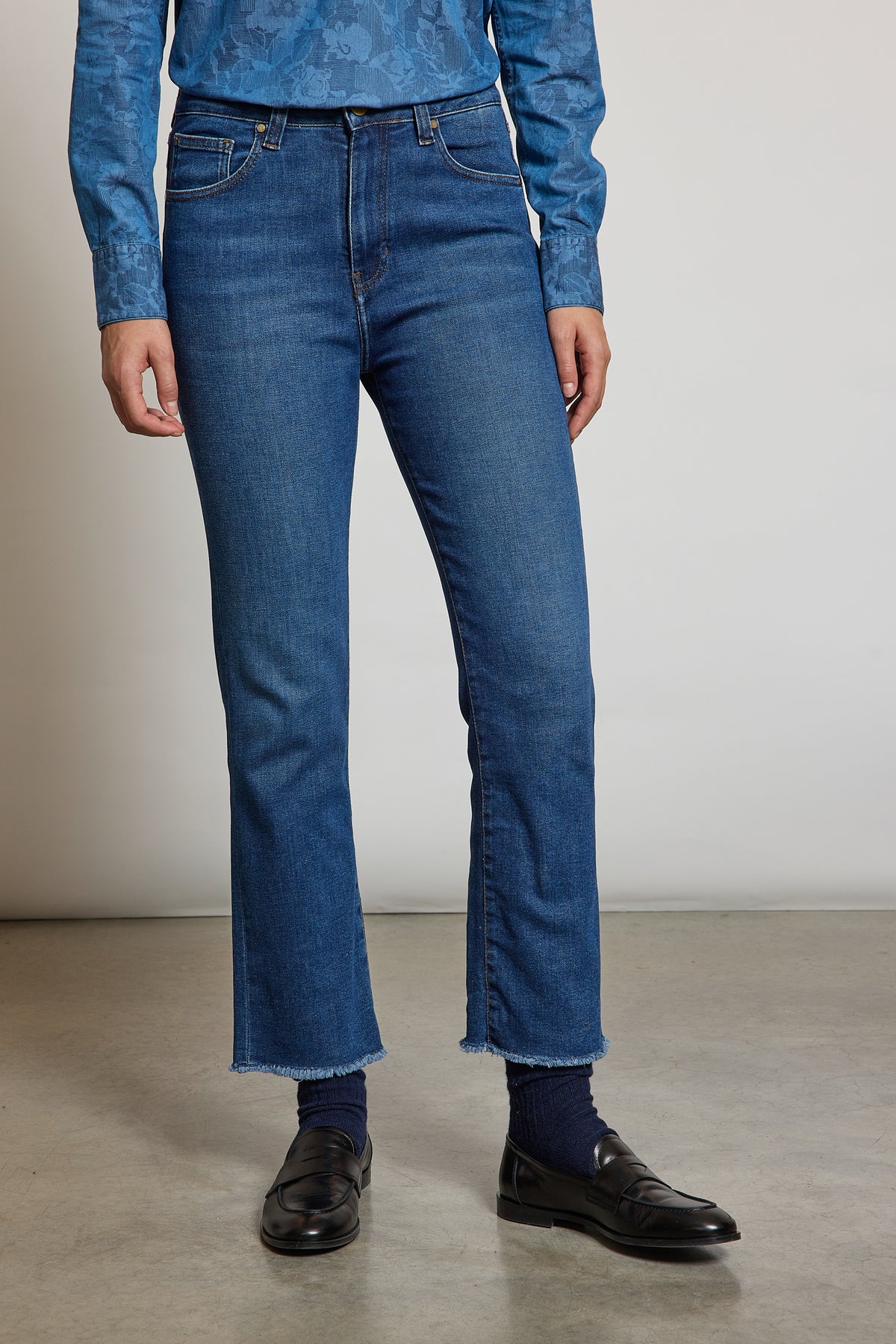 FLARE JEANS WASHED BLUE