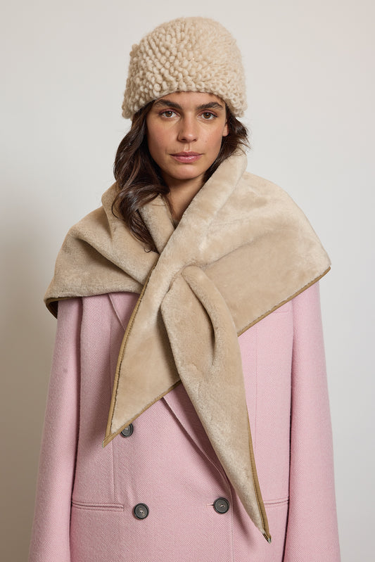 TRIANGLE SCARF BEIGE