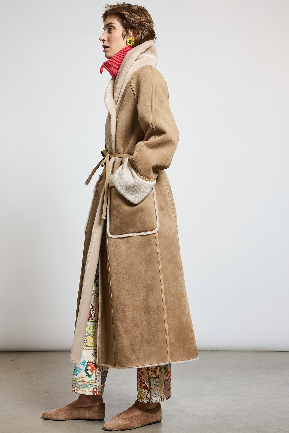 COAT IN FAUX FUR BEIGE