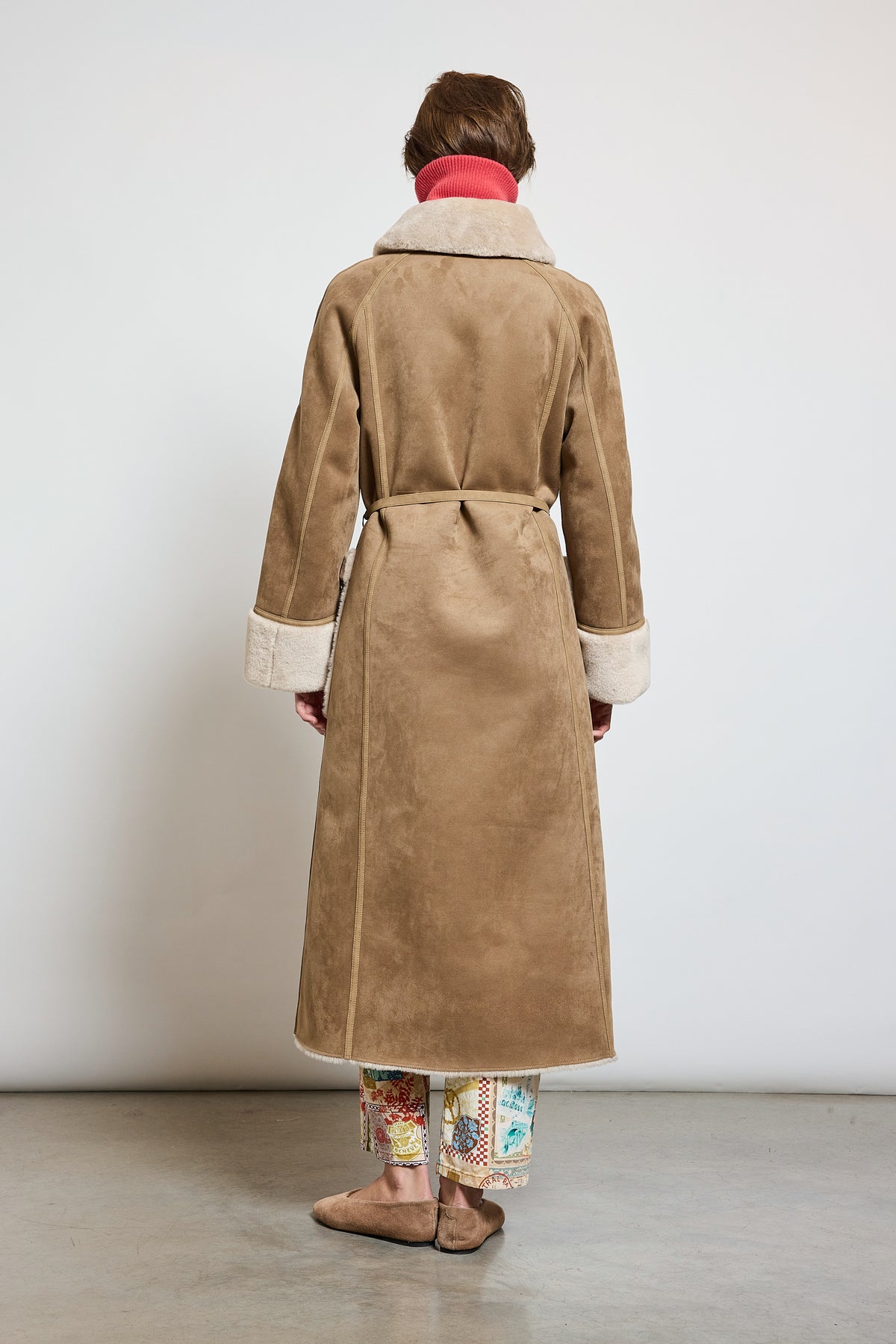 COAT IN FAUX FUR BEIGE