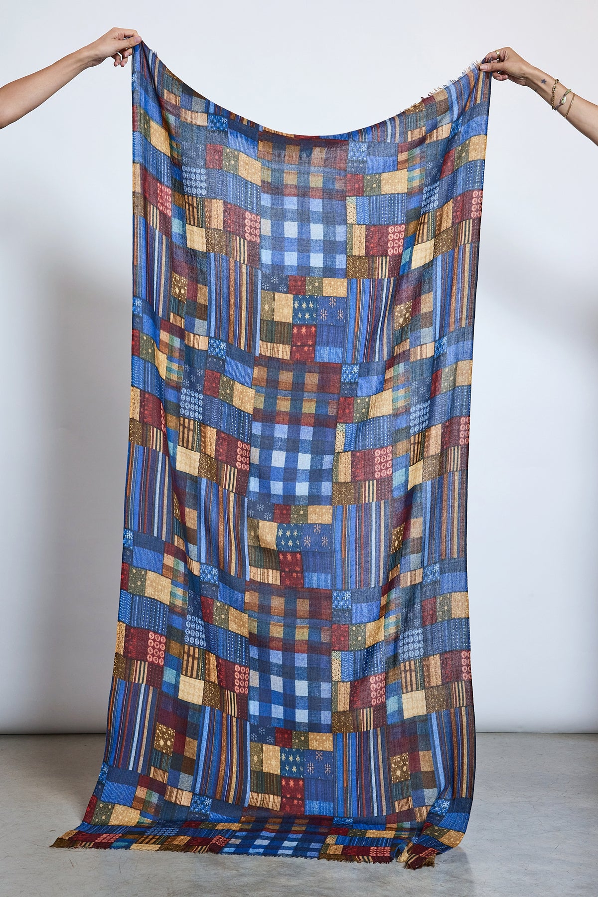 WOOL SCARF BLUE