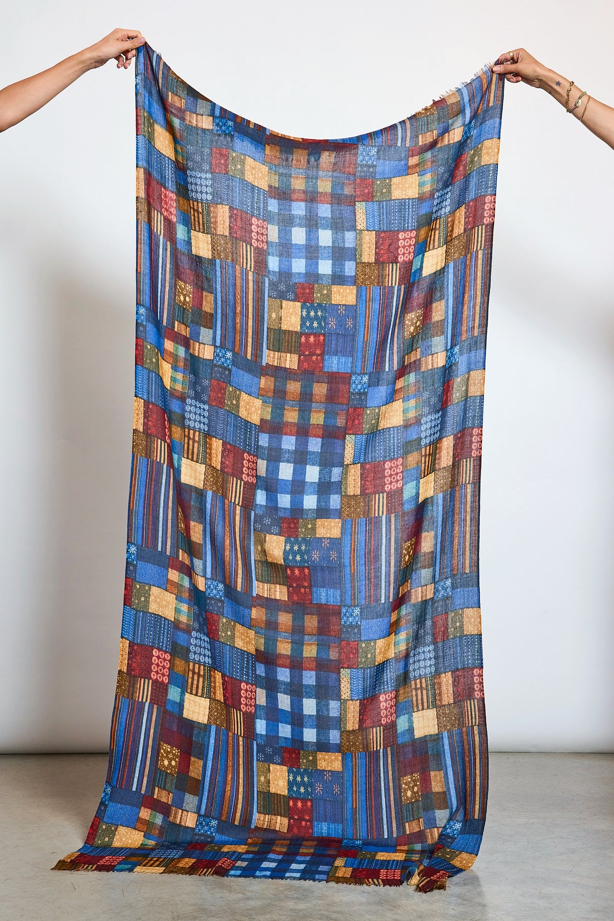 WOOL SCARF BLUE