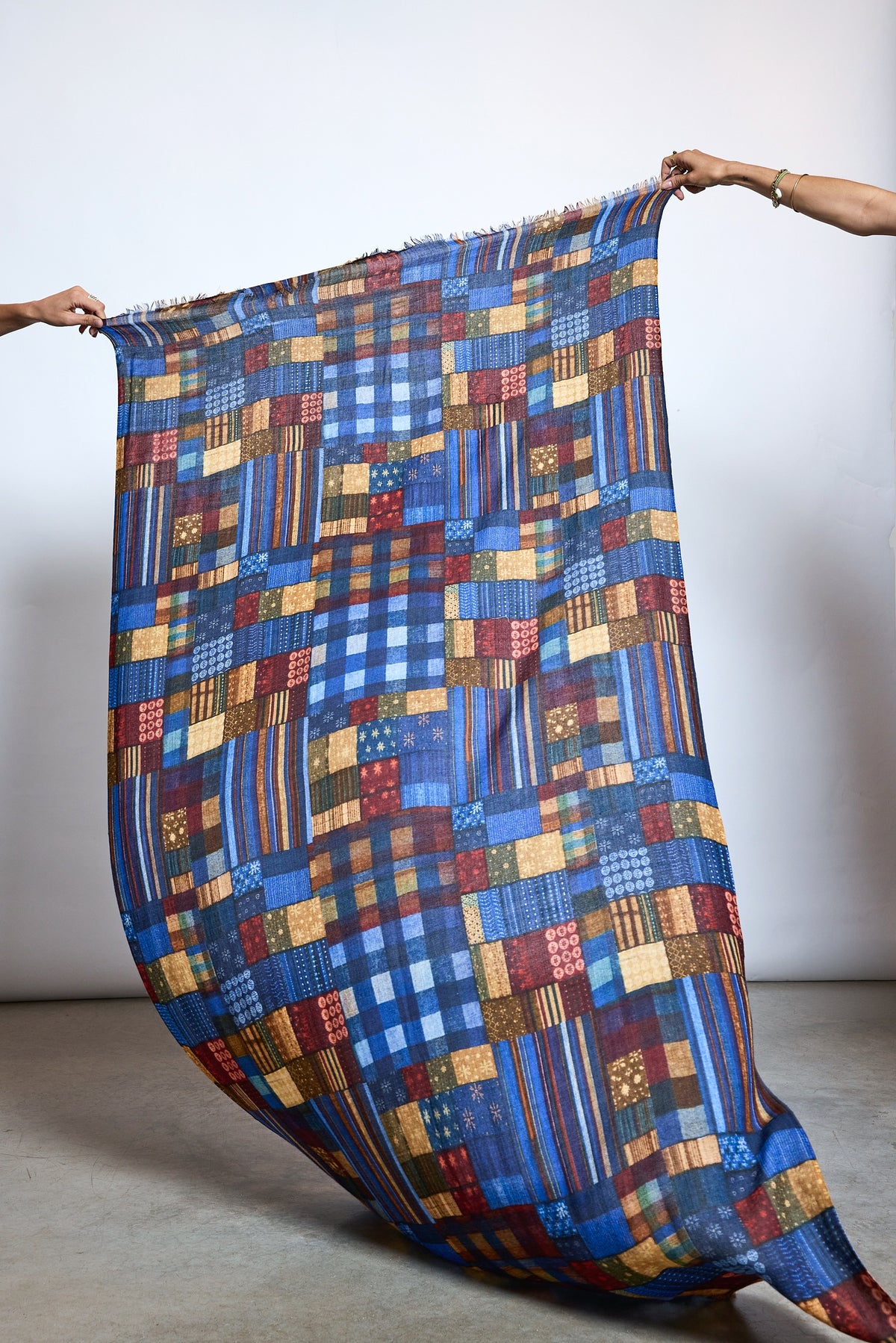 WOOL SCARF BLUE