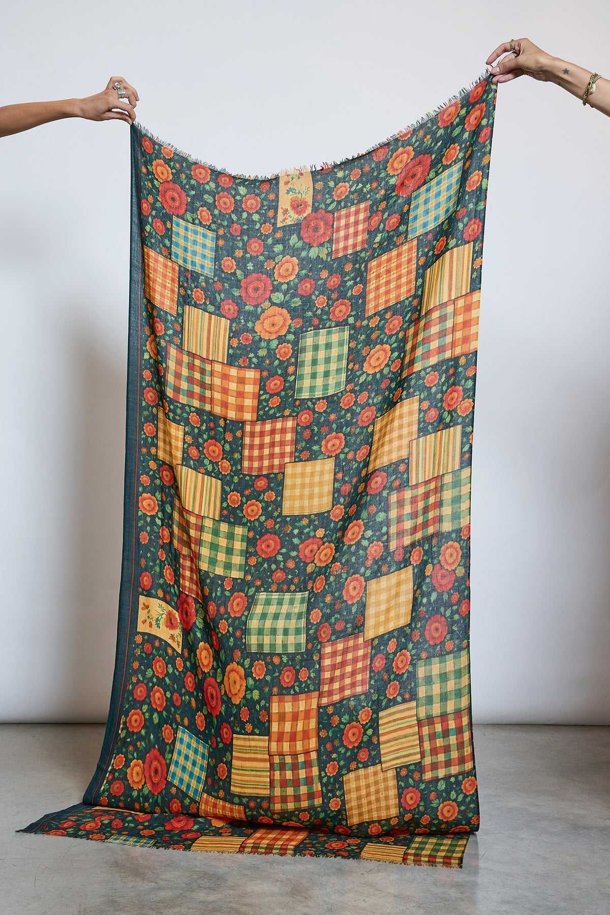 WOOL SCARF GREEN