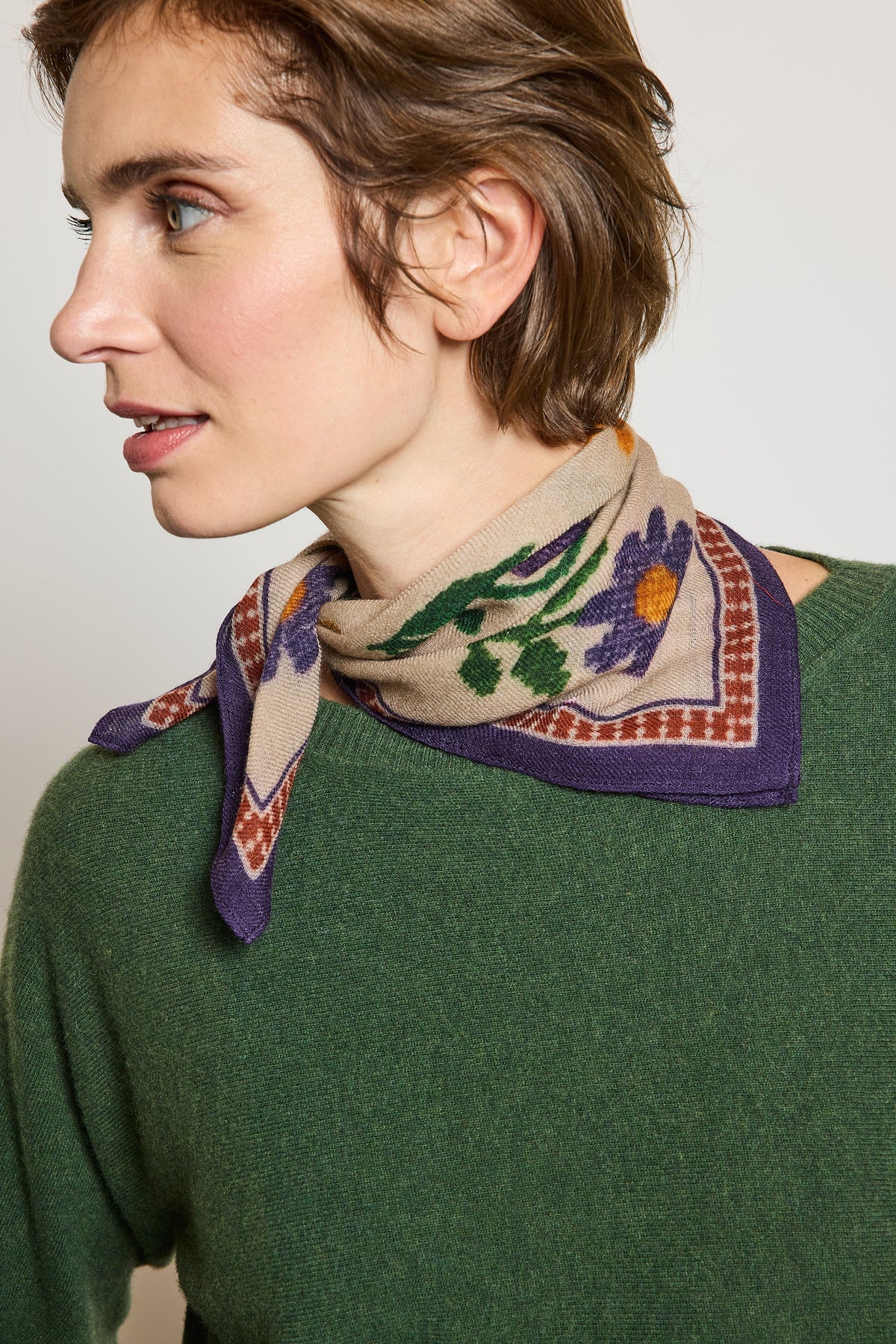 WOOL BANDANA BEIGE