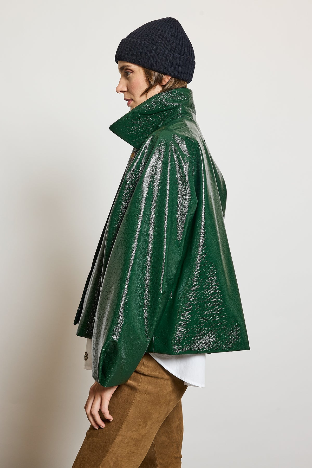 VESTE EN VINYLE VERT