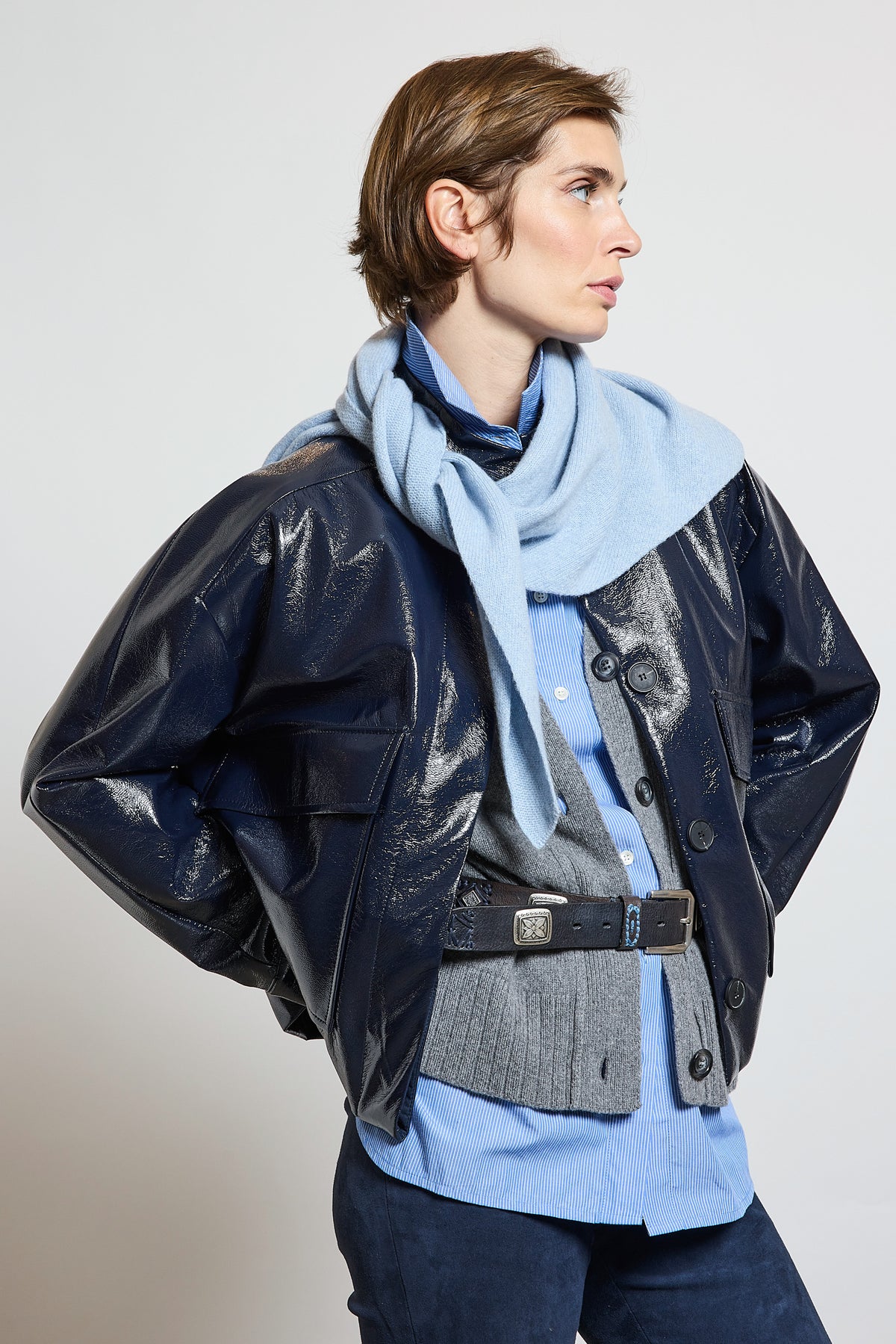 VESTE EN VINYLE SANS COL MARINE