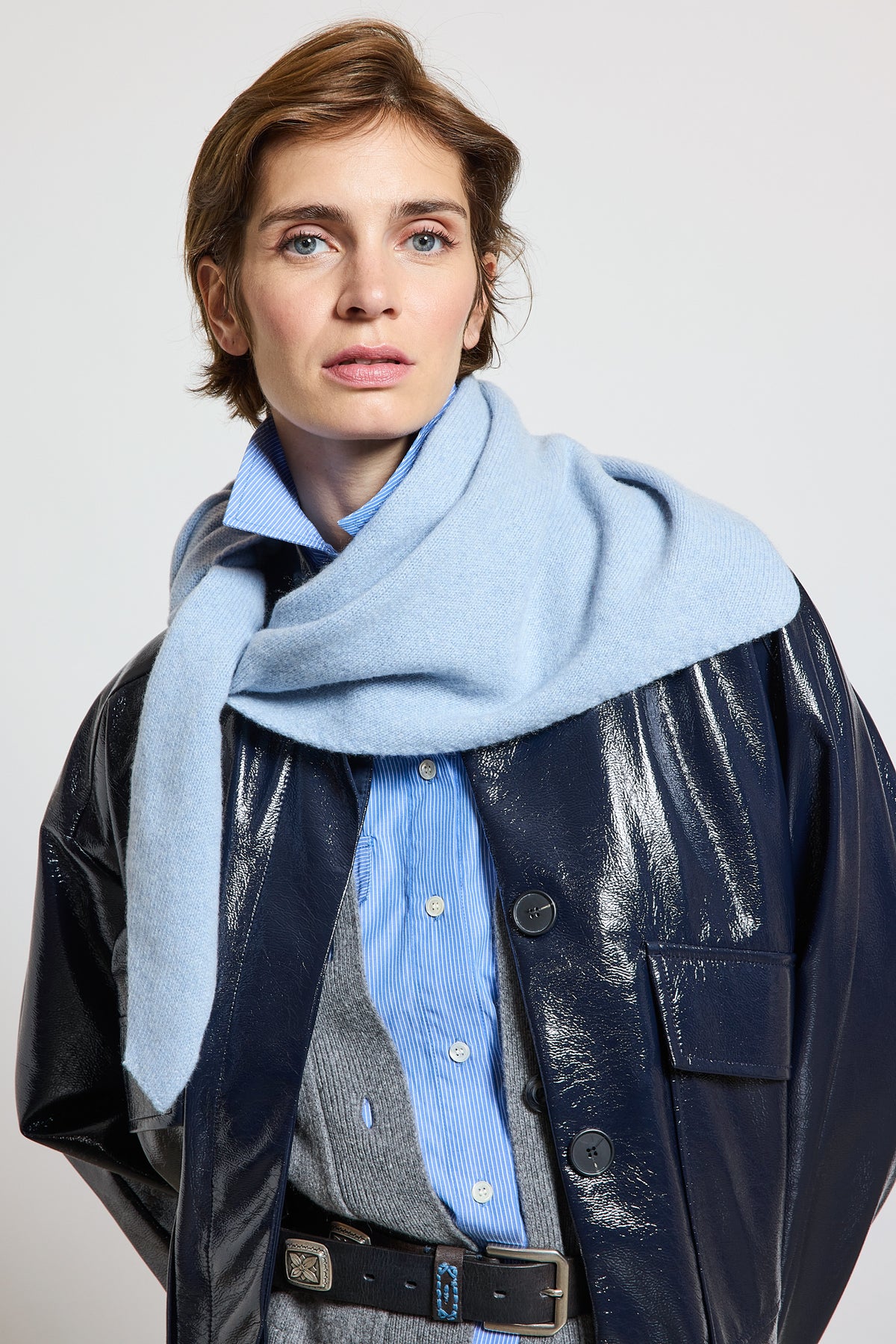 VESTE EN VINYLE SANS COL MARINE