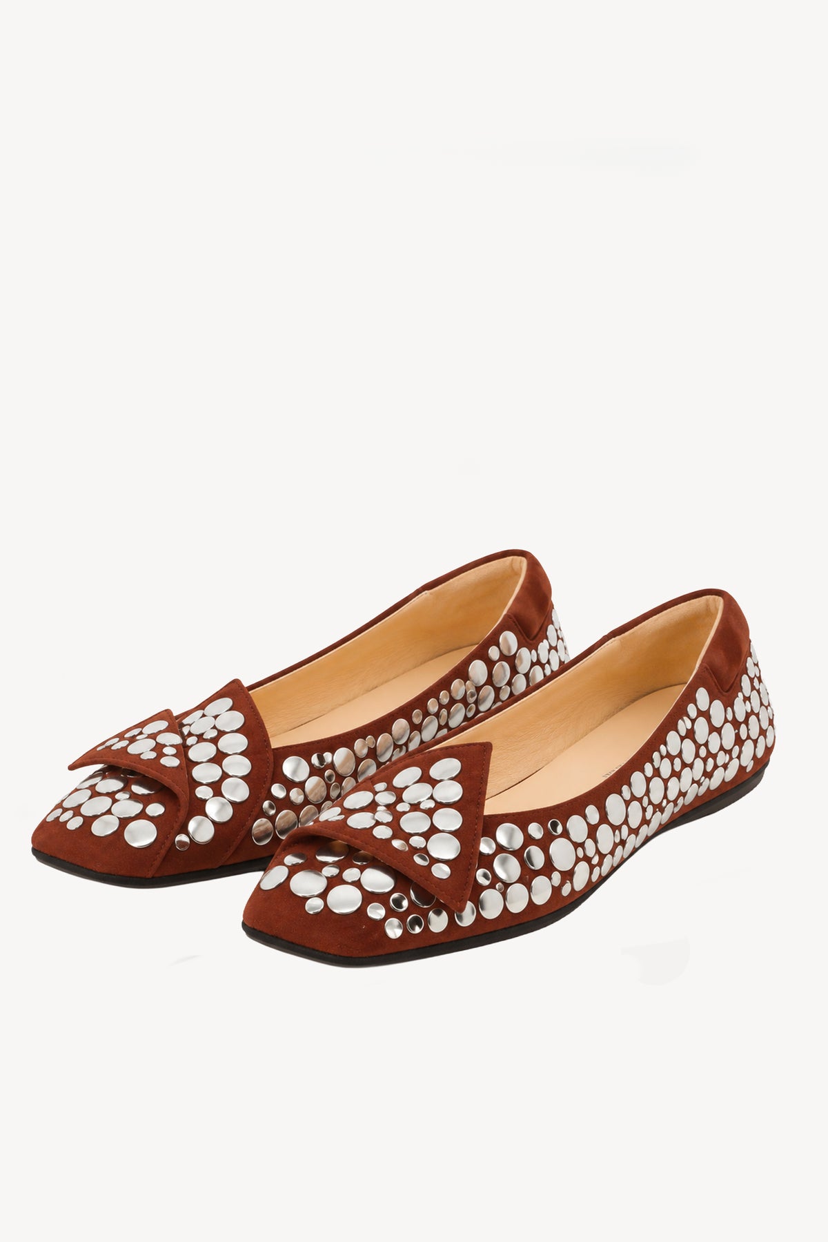 STUDDED BALLET COGNAC