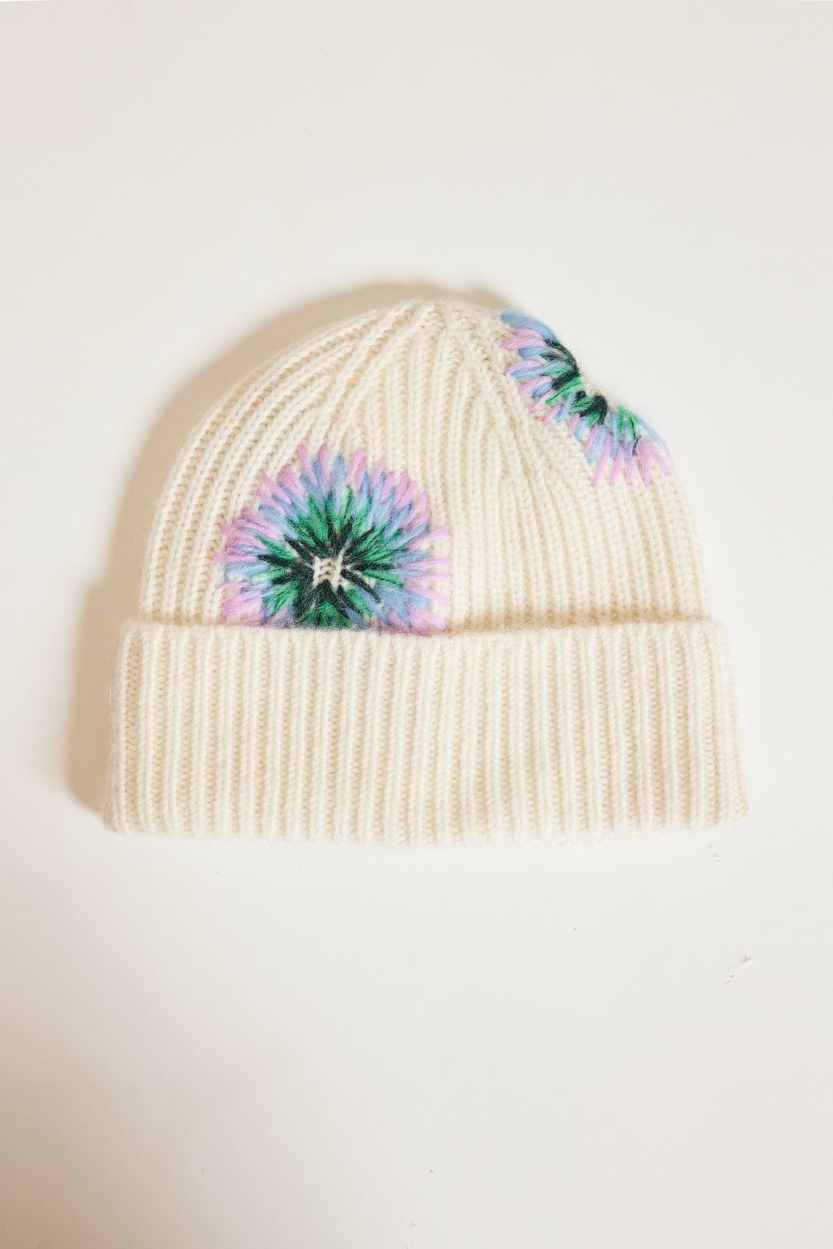 BONNET BRODÉ blanc