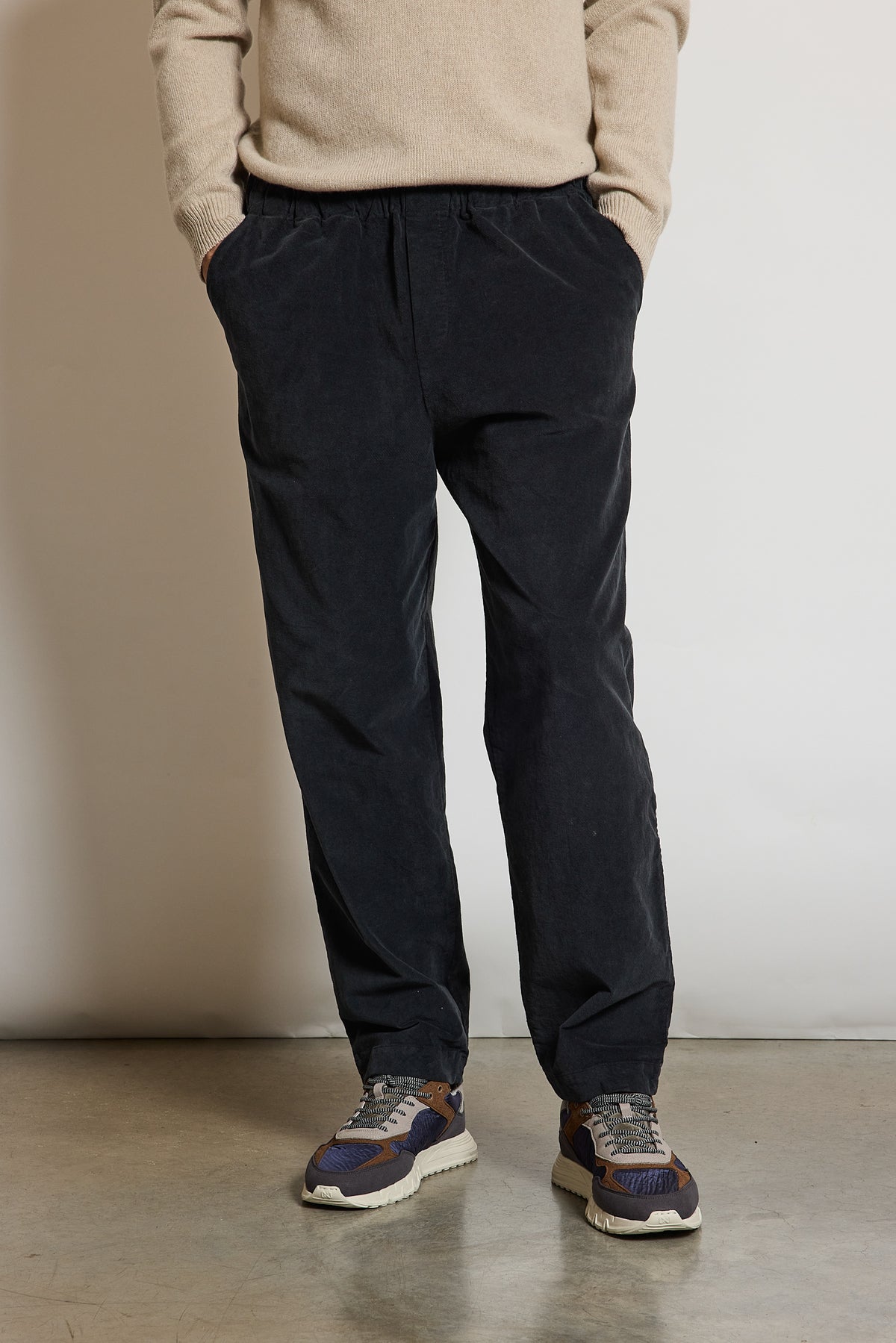 PANTALON VELOURS LISSE ACIER