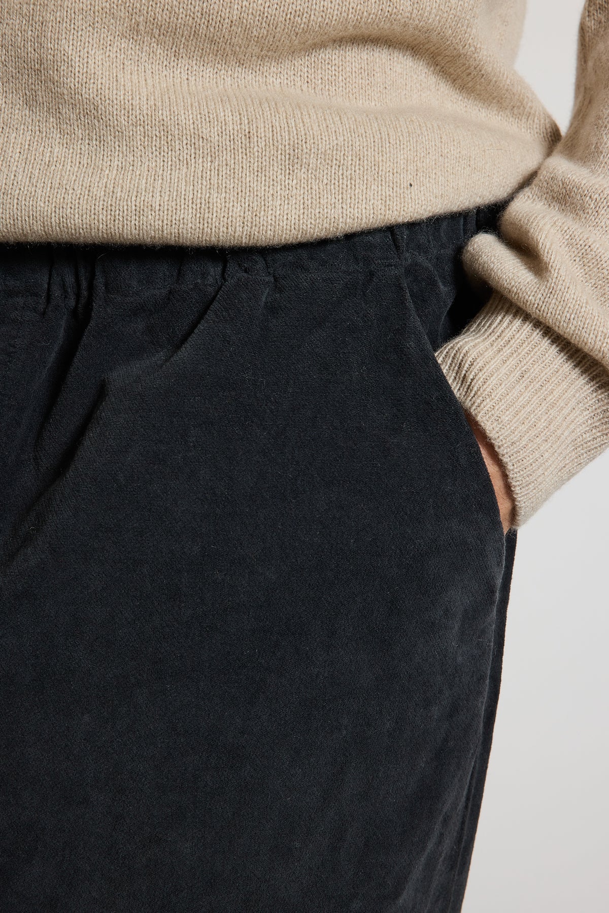 PANTALON VELOURS LISSE ACIER