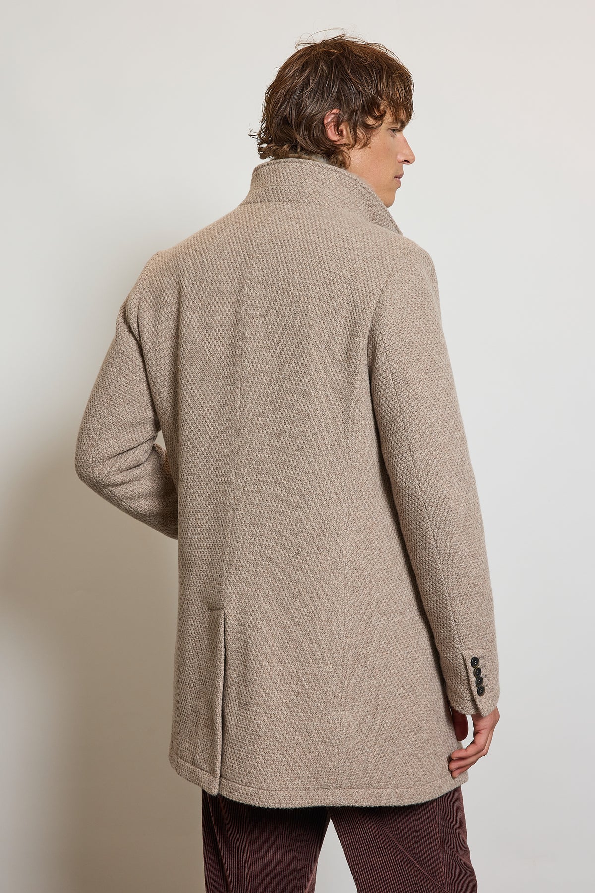 MANTEAU EN CAVIAR DE LAINE SABLE