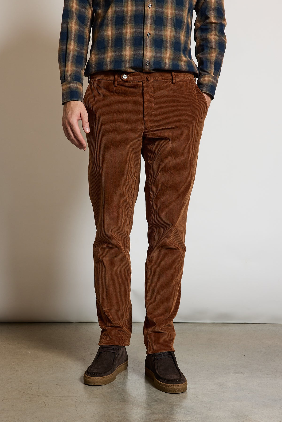 PANTALON EN VELOURS ECUREUIL