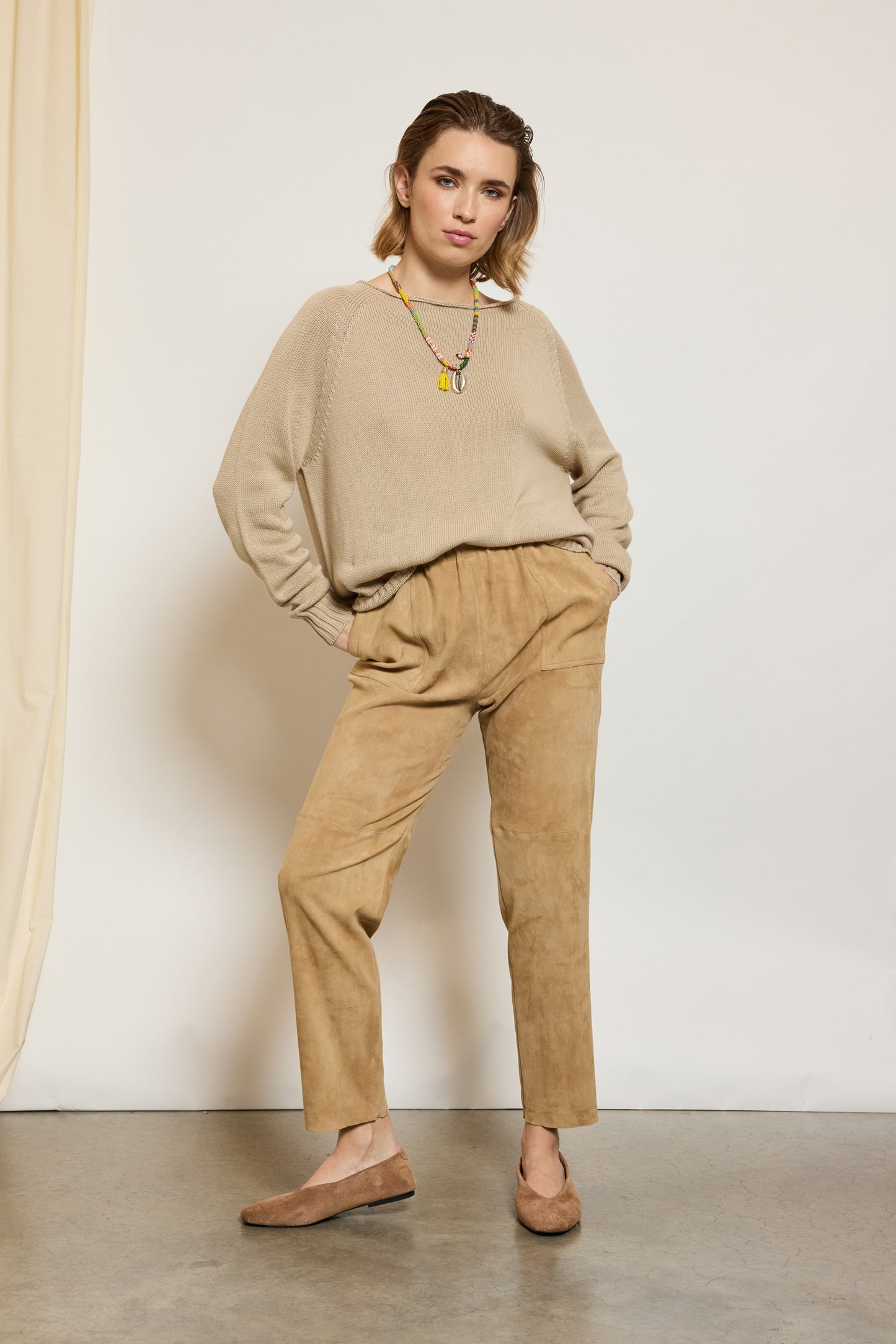 PANTALON EN PEAU STRETCH HAVANE