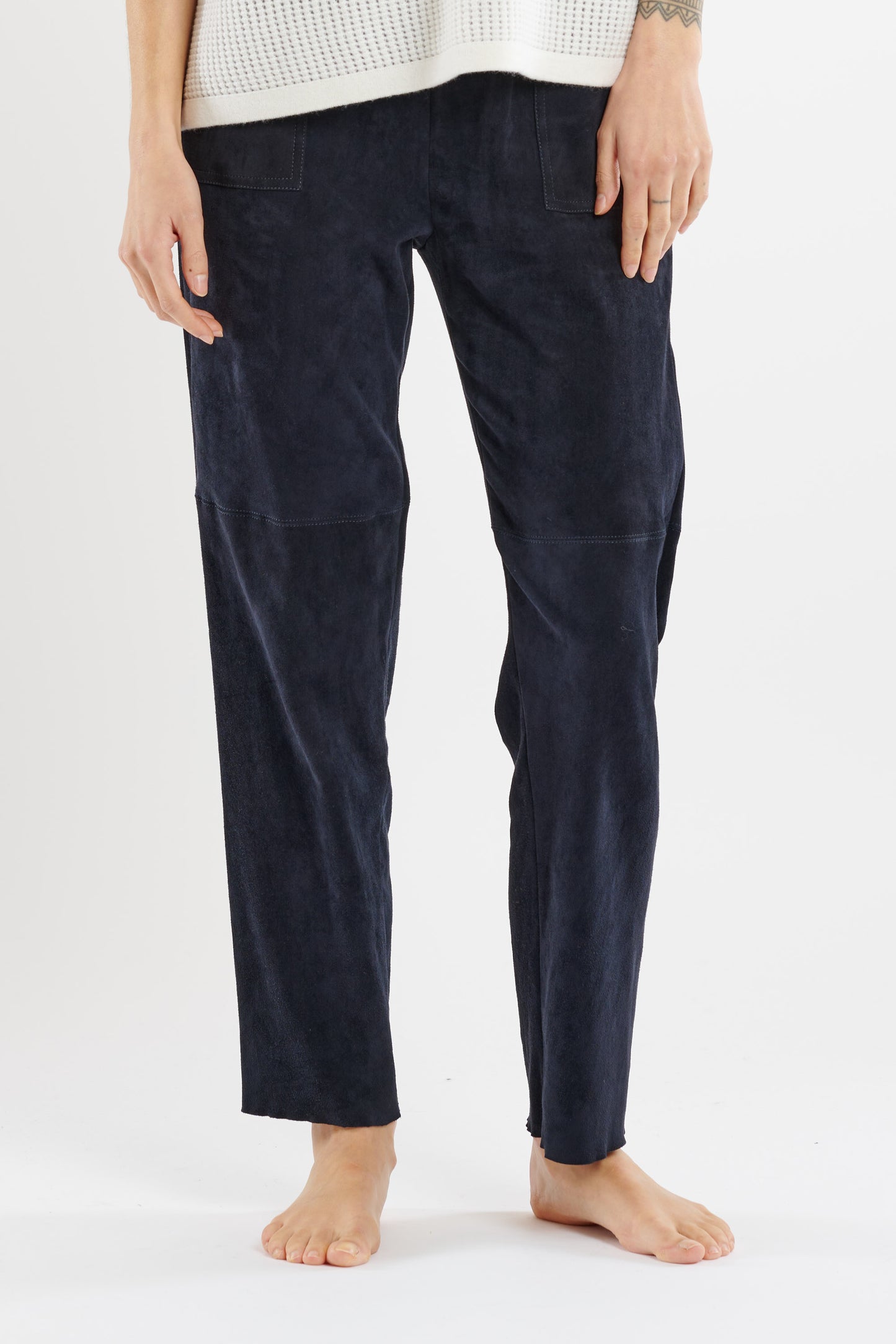 PANTALON EN PEAU STRETCH MARINE