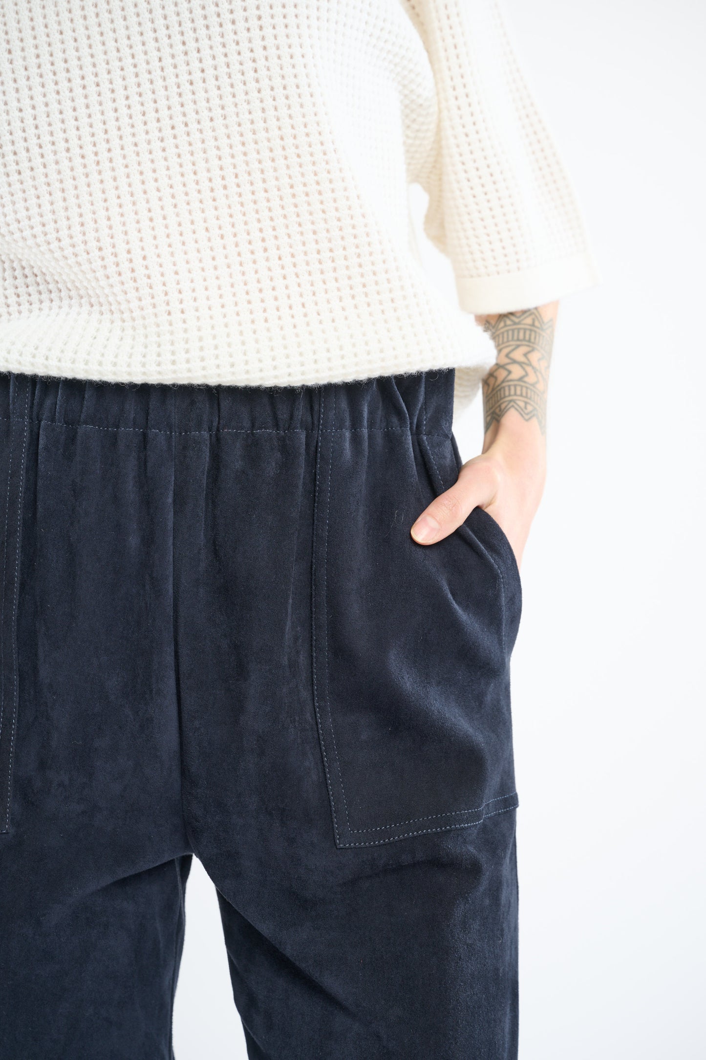 PANTALON EN PEAU STRETCH MARINE