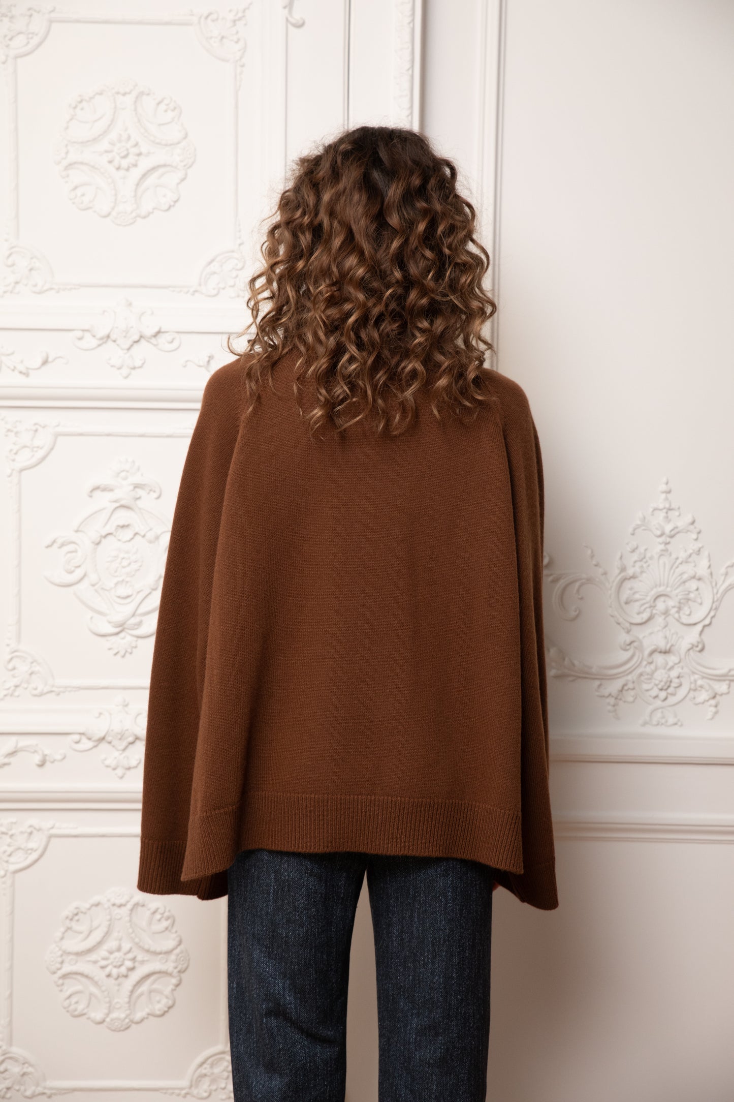 CAMIONNEUR EN LAINE NOISETTE