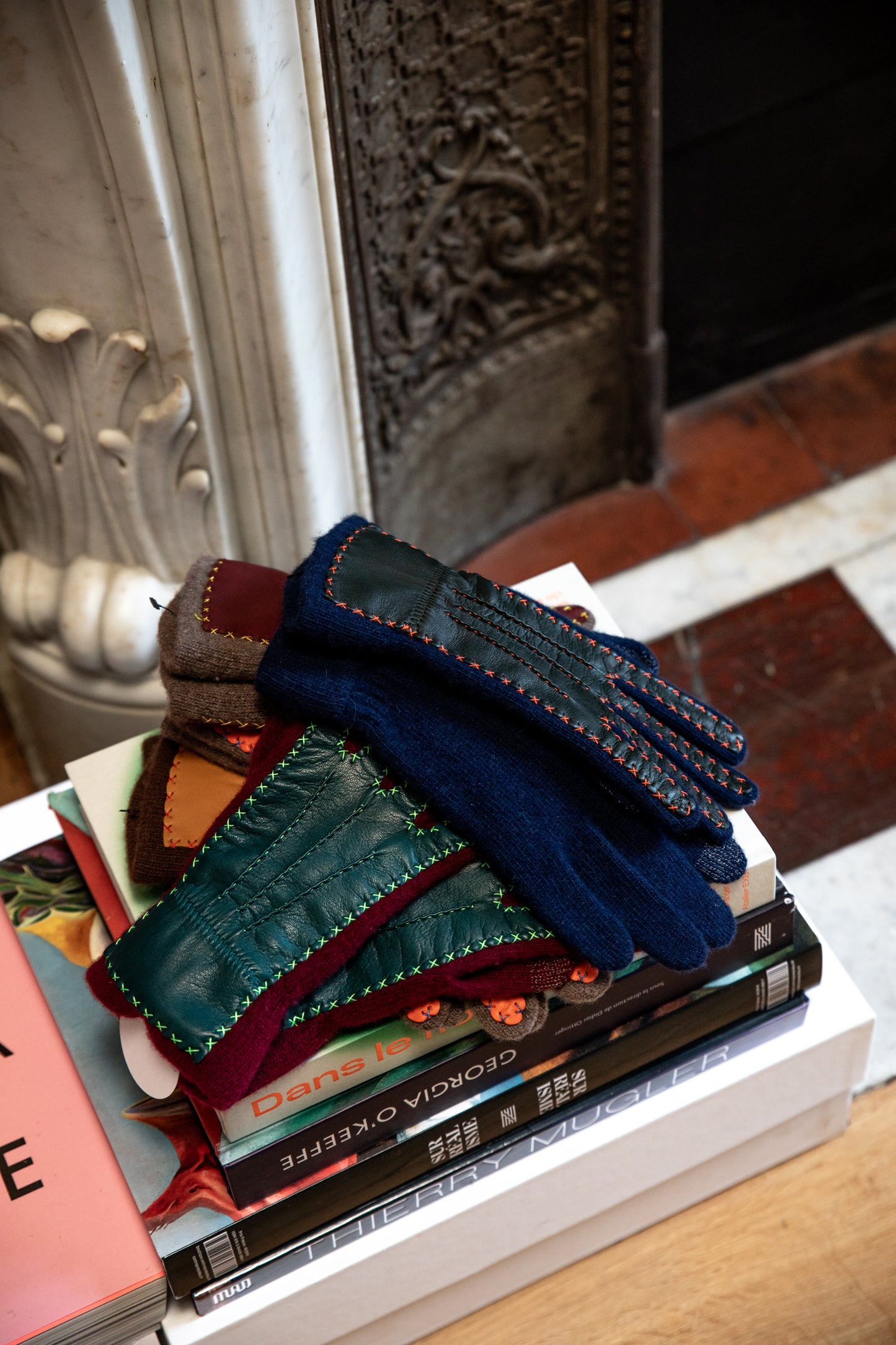 BI-MATERIAL GLOVES NAVY