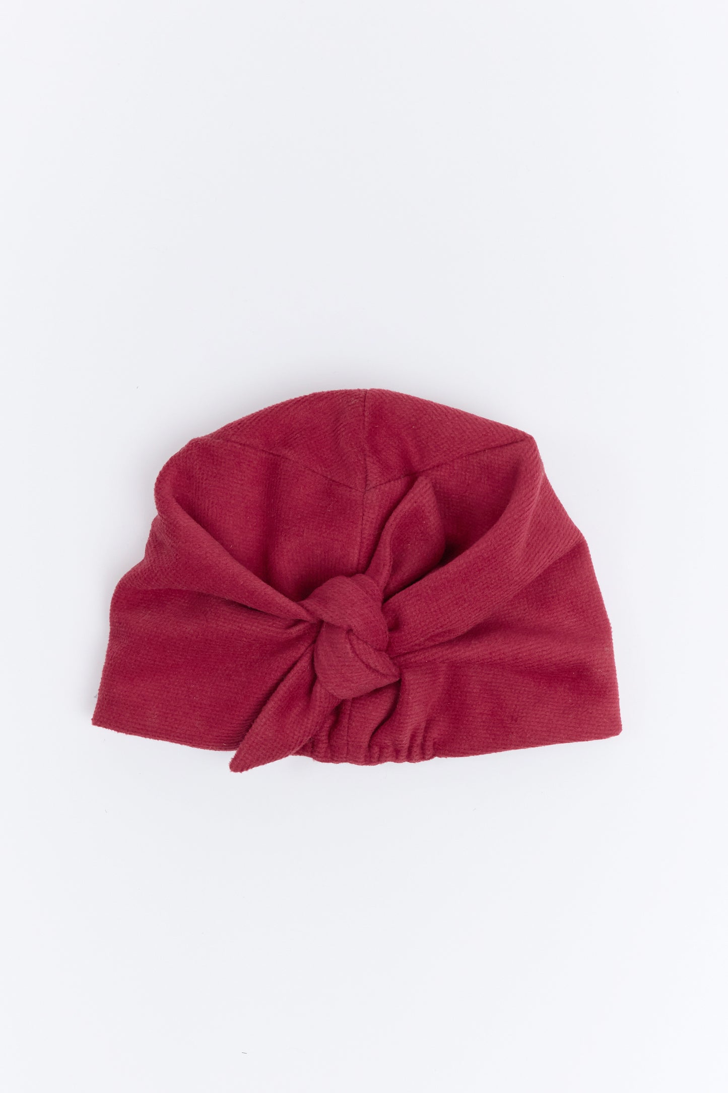 CHAPEAU NOUÉ EN JERSEY FRAMBOISE