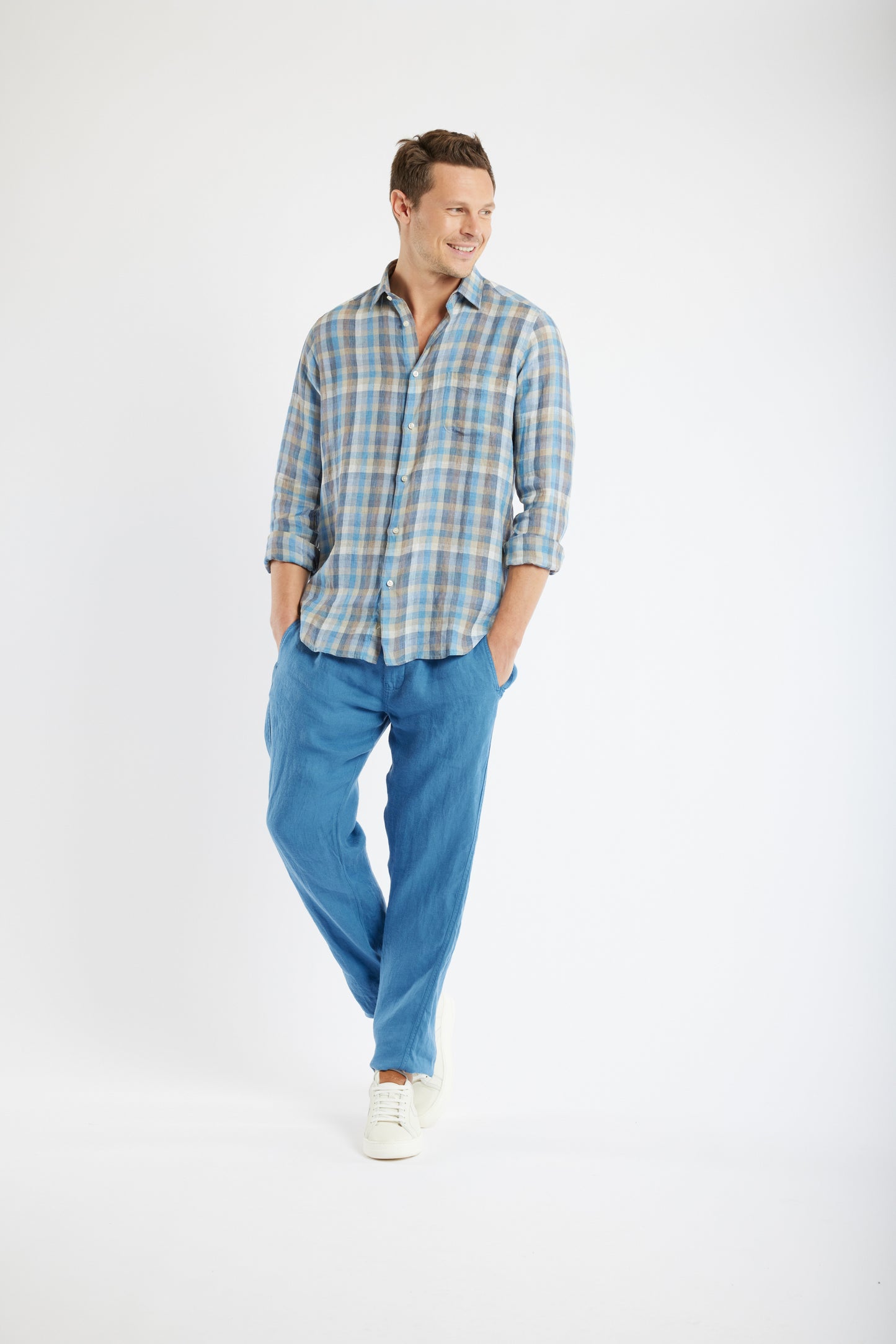 PANTALON DROIT EN LIN BLEU