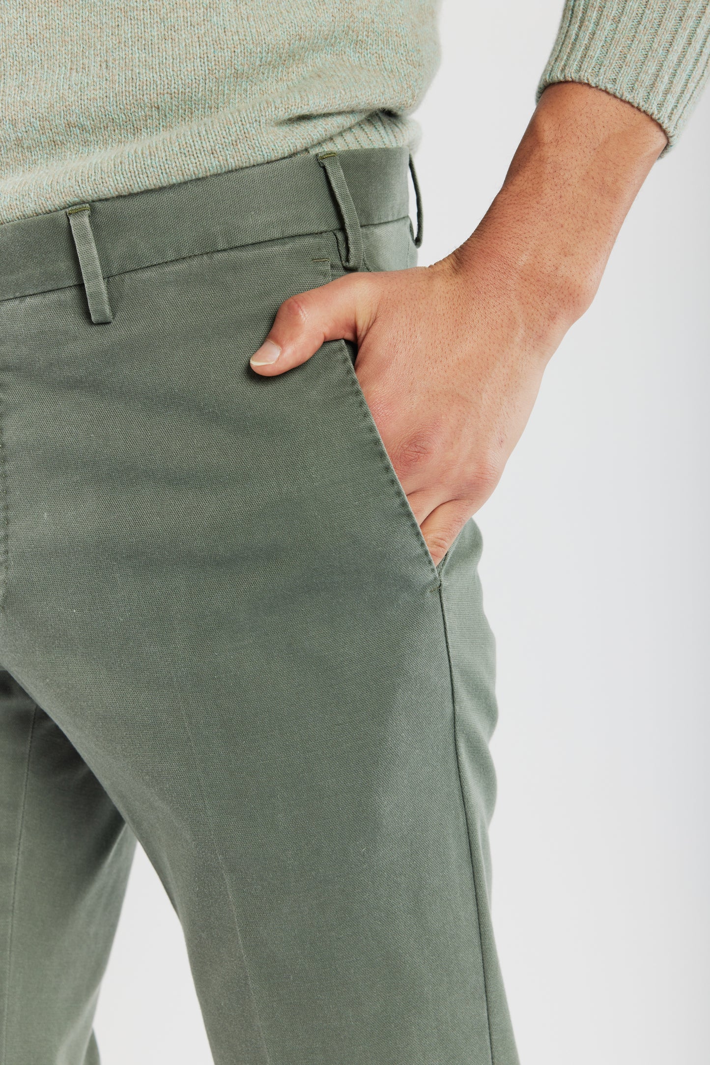 SUPER SLIM FIT EN PIQUÉ VERT DE GRIS