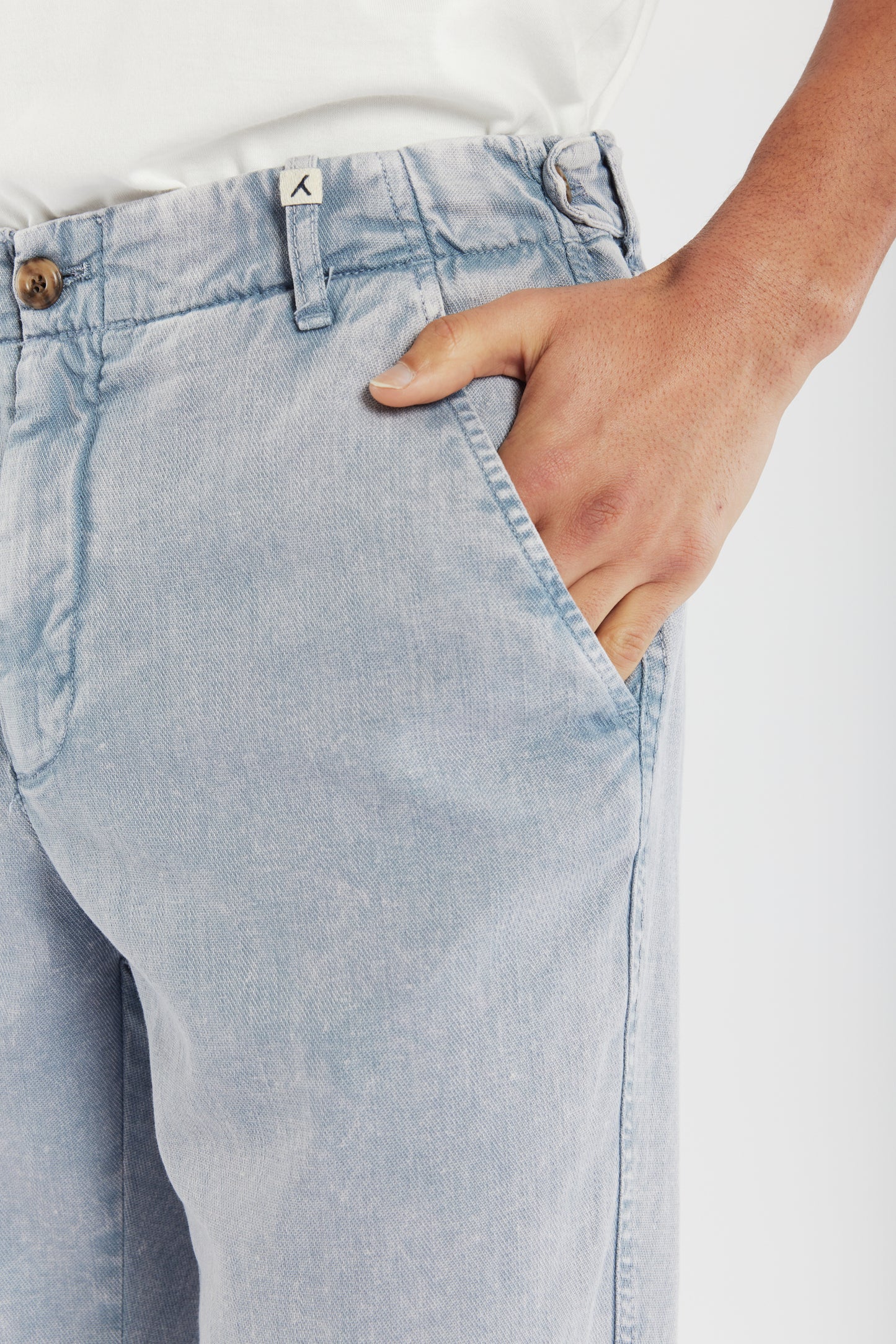 PANTALON DROIT CIEL GRISÉ