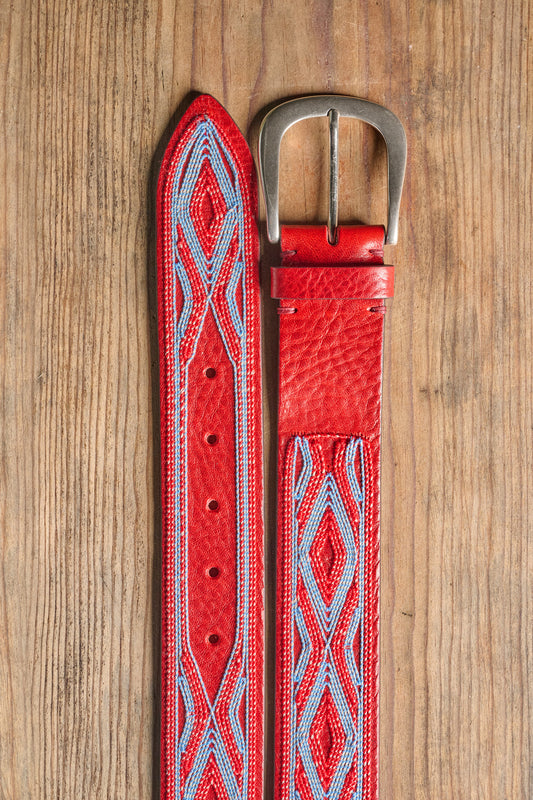 EMBROIDERED BELT RED