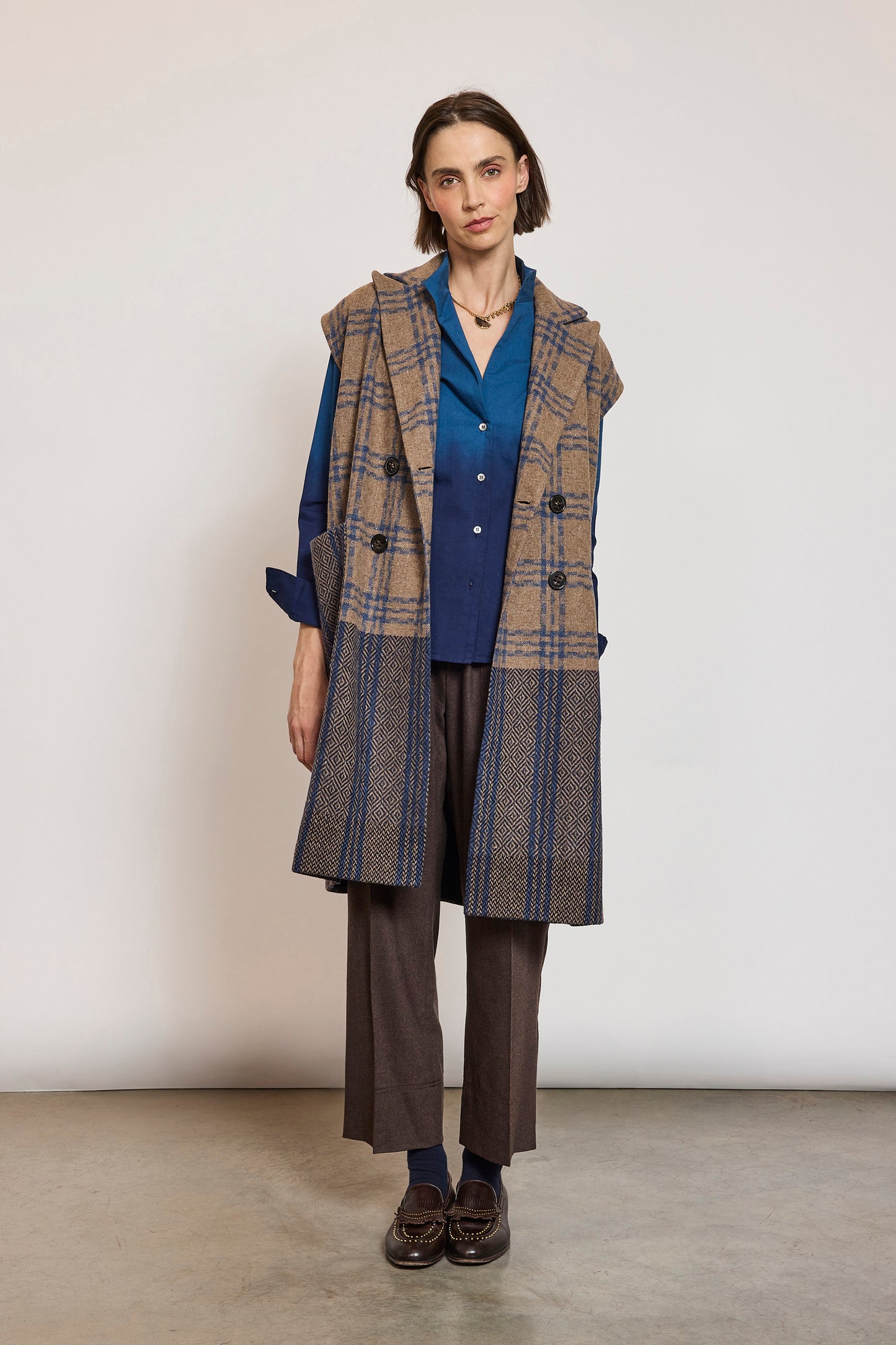 SLEEVELESS WOOL JACKET navy