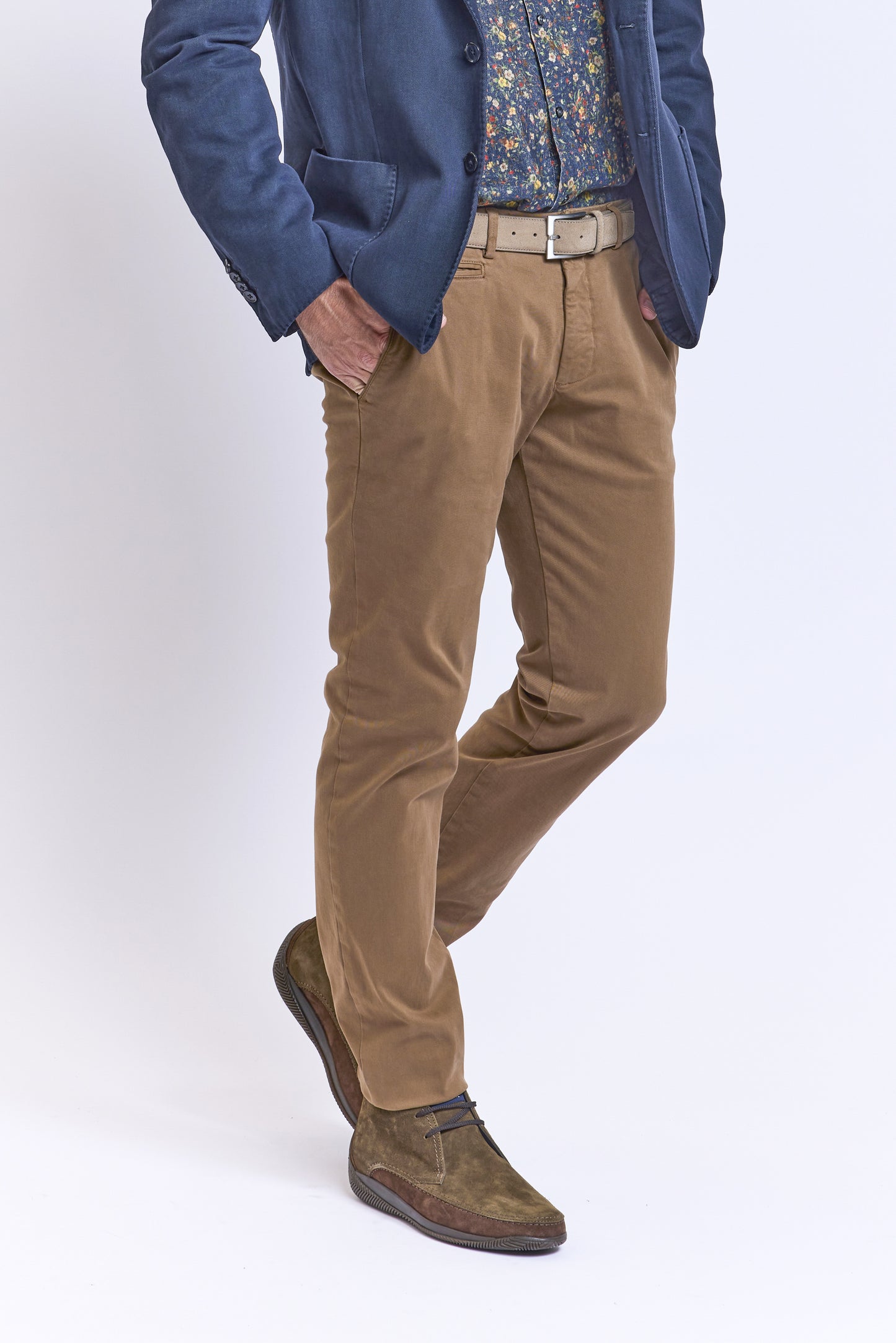 PANTALON GABARDINE MARRON