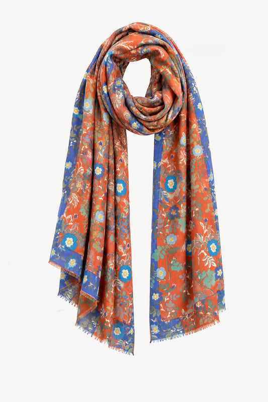 ÉCHARPE CARRÉE FLEURS EN LAINE BRIQUE